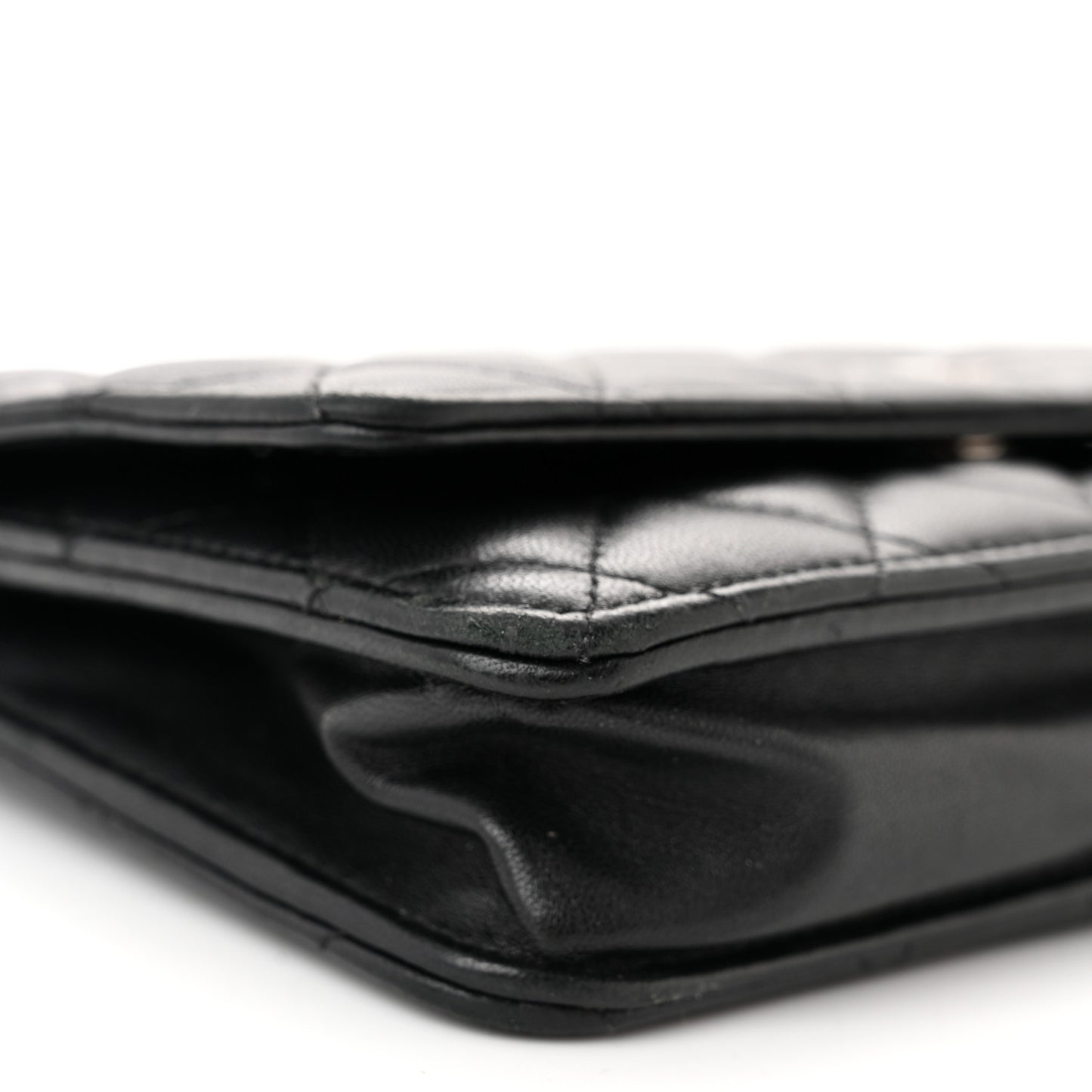 Lambskin Quilted Wallet On Chain WOC Black
