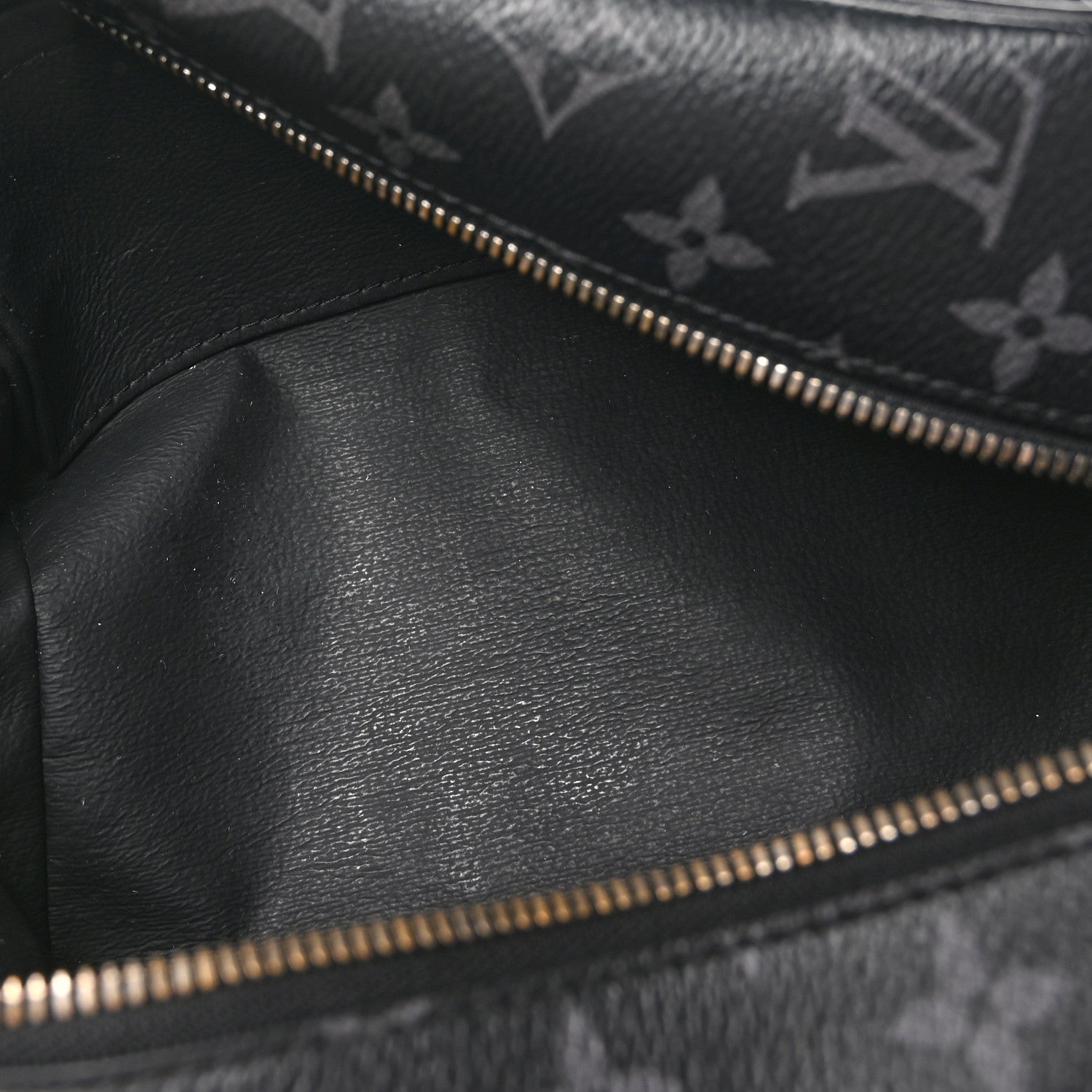 Louis Vuitton Monogram Eclipse Locker Dopp Kit 5 of 9