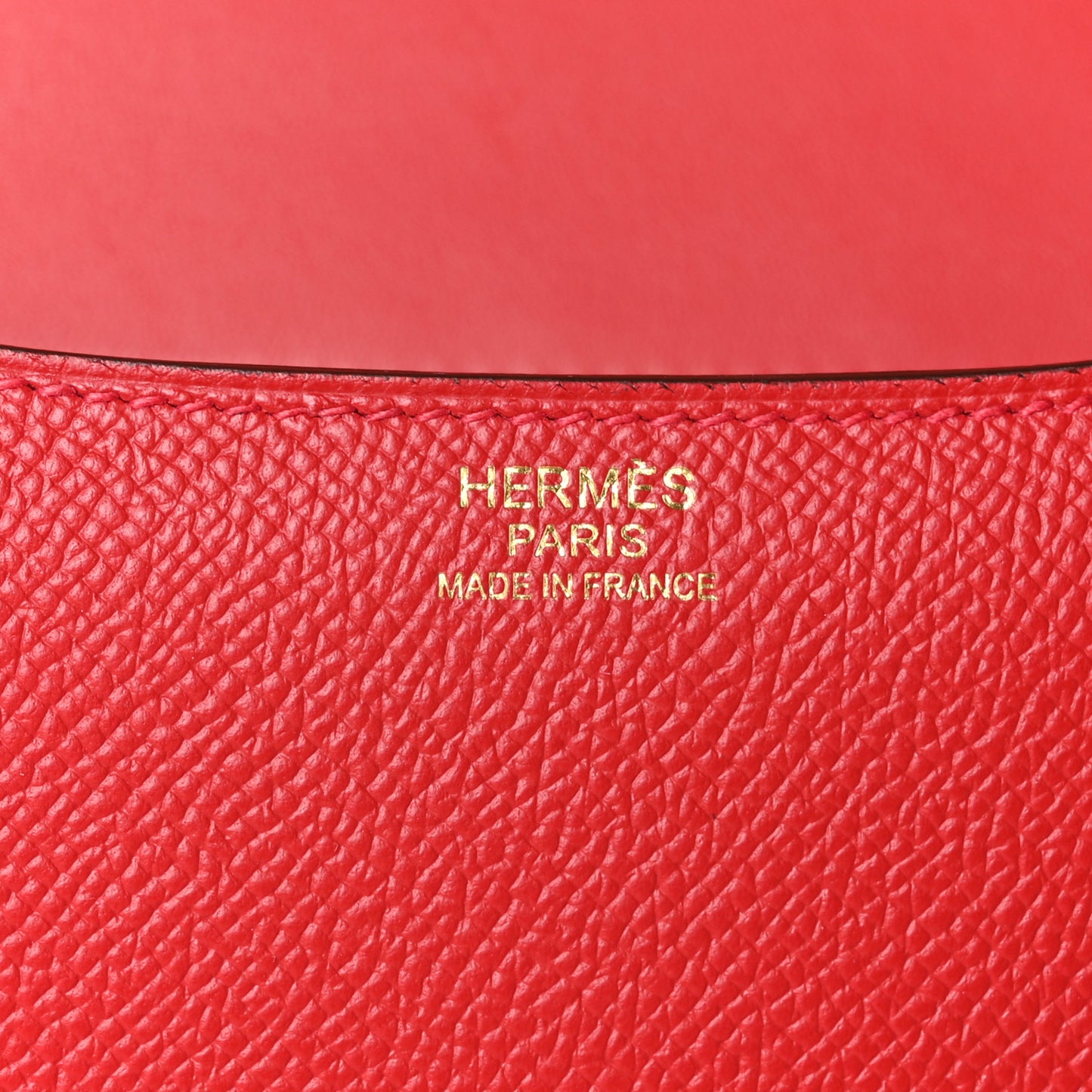 Epsom Constance 1-24 Rouge Casaque