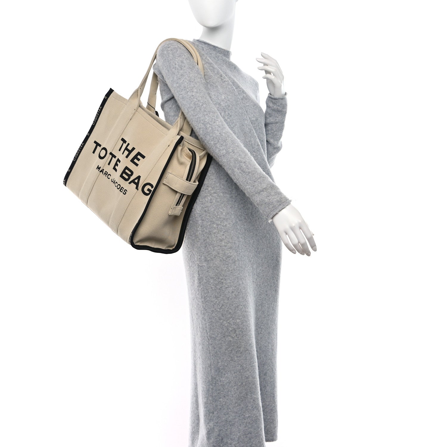 Marc Jacobs Jacquard Large The Traveler Tote Bag Warm Sand 2 of 9