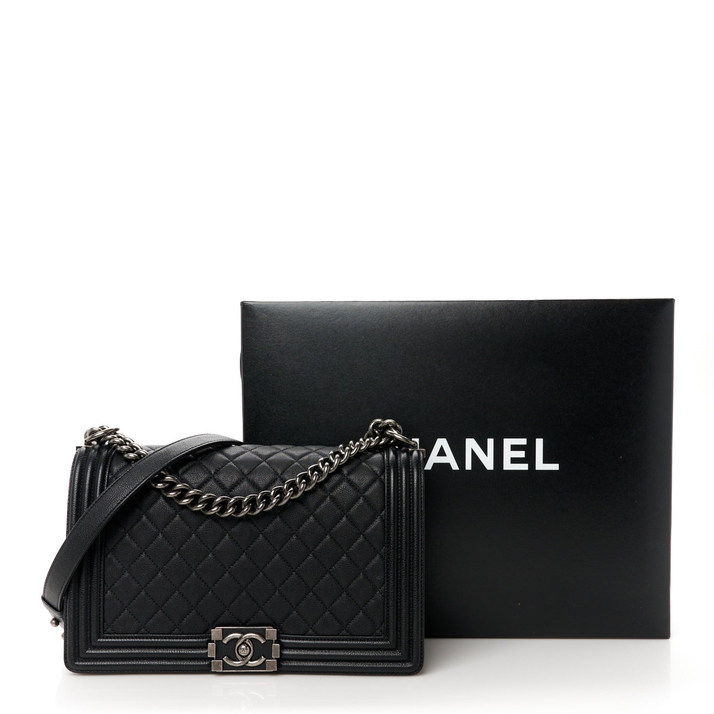 Grained Calfskin Quilted New Medium Boy Flap Black