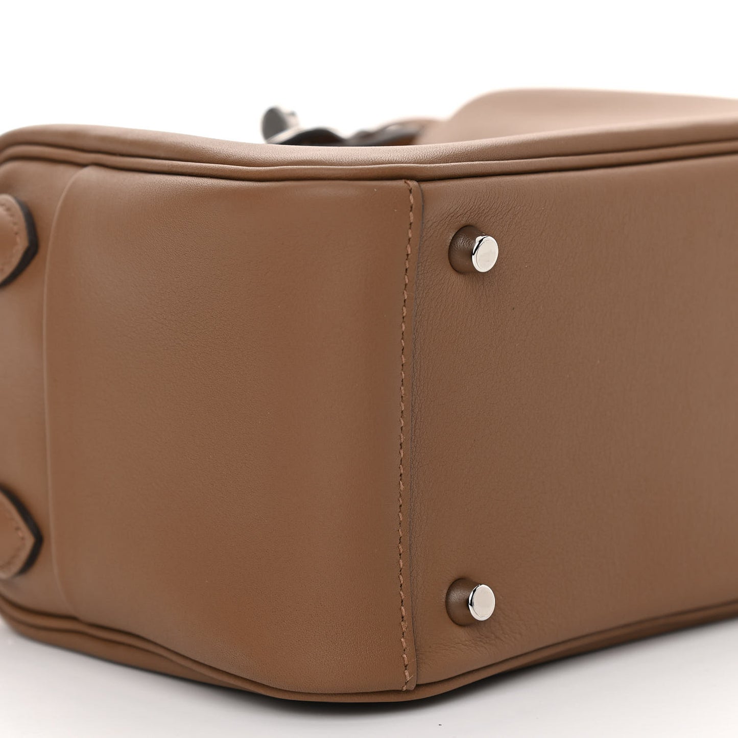 Swift Verso Mini Lindy 20 Alezan Biscuit