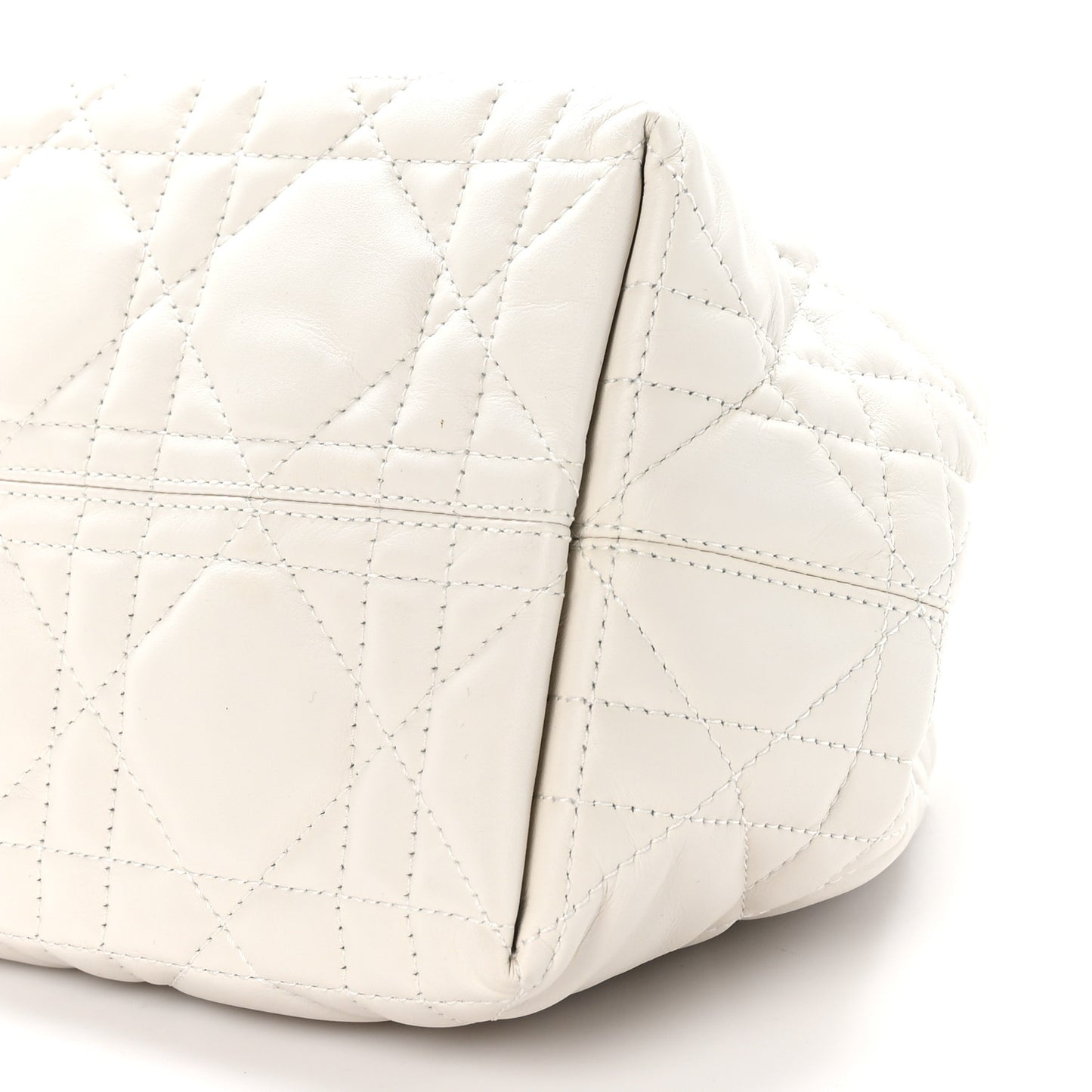 Calfskin Macrocannage Small Toujours White