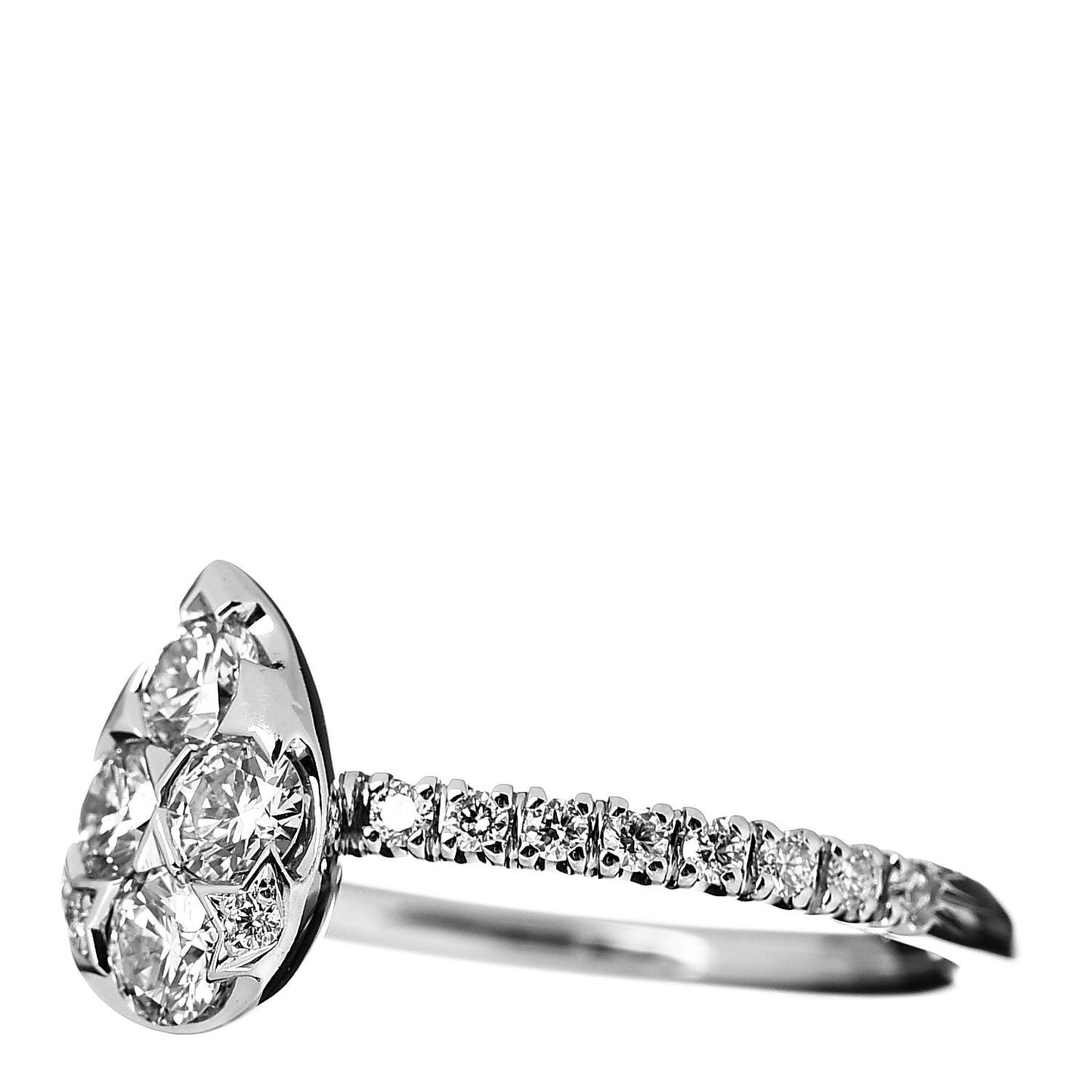 18K White Gold Diamond Etincelle De Drop Ring 46 3.75