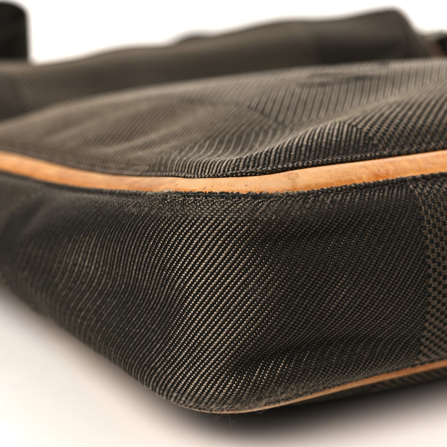 Damier Geant Compagnon Messenger Terre
