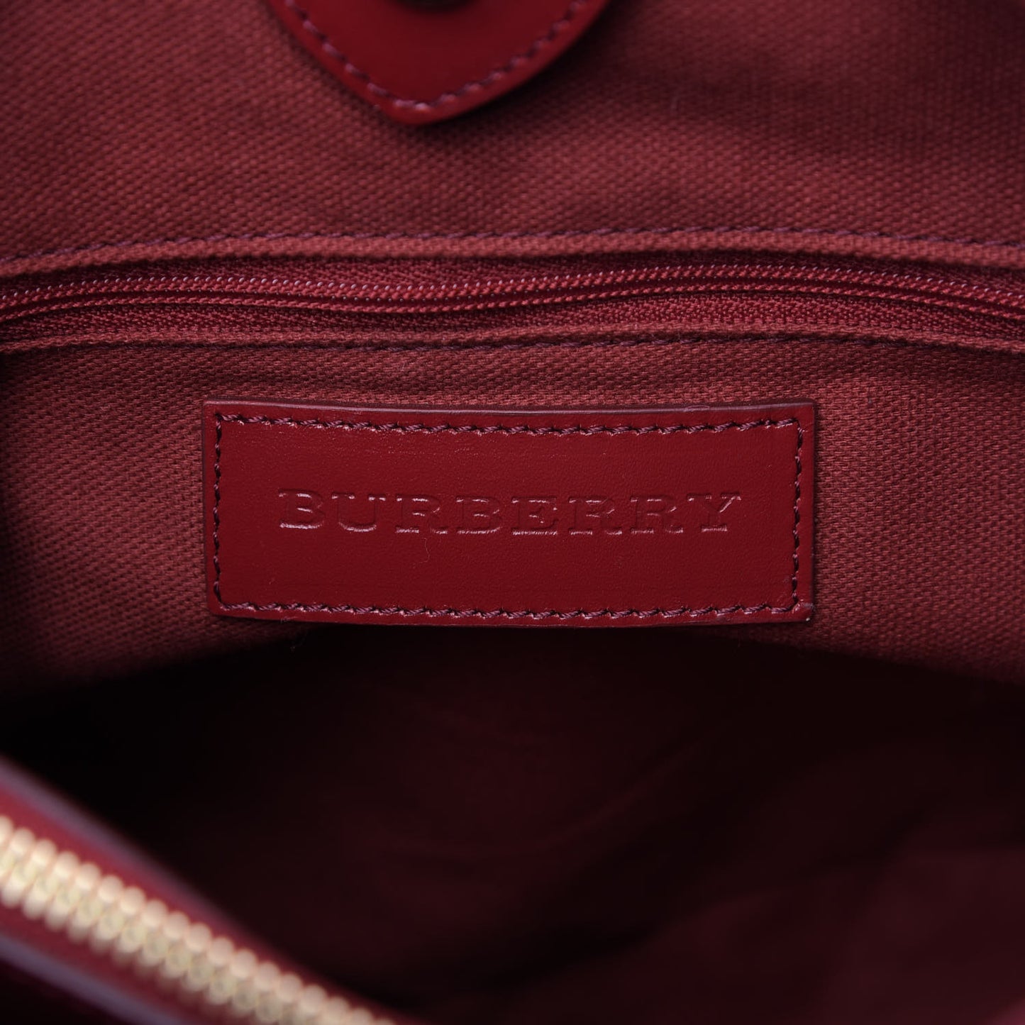 Haymarket Check Small Northfield Tote Military Red