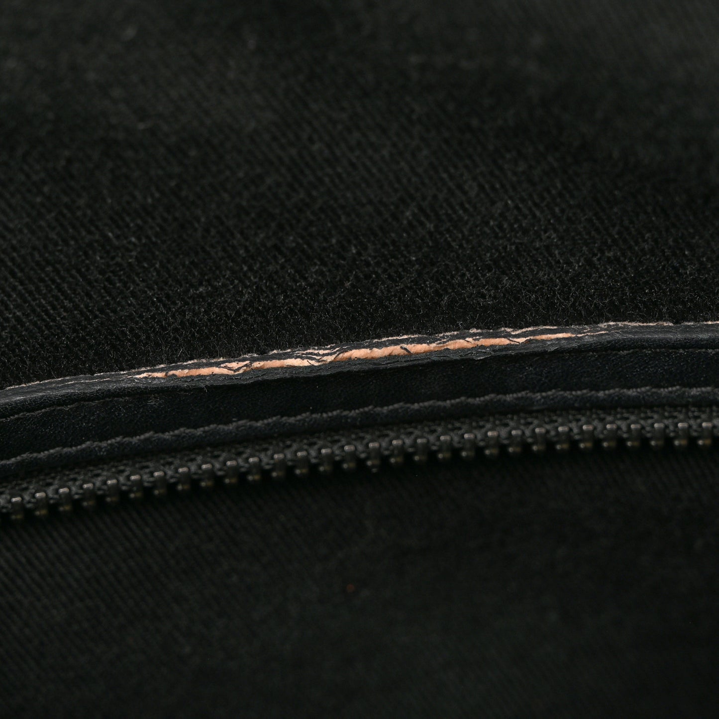 Shiny Lord Calfskin Small Antigona Black