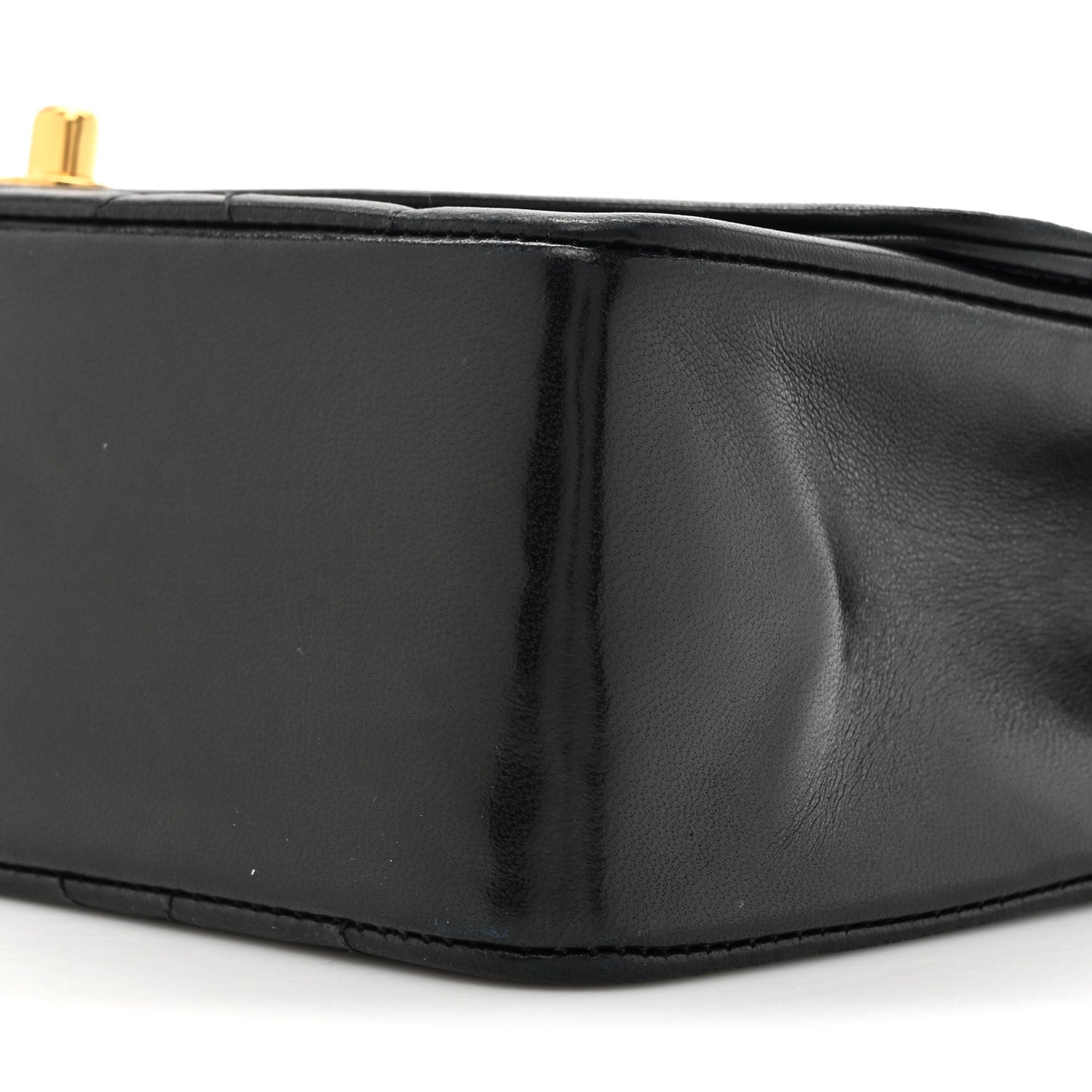 Lambskin Quilted Medium Single Flap Black