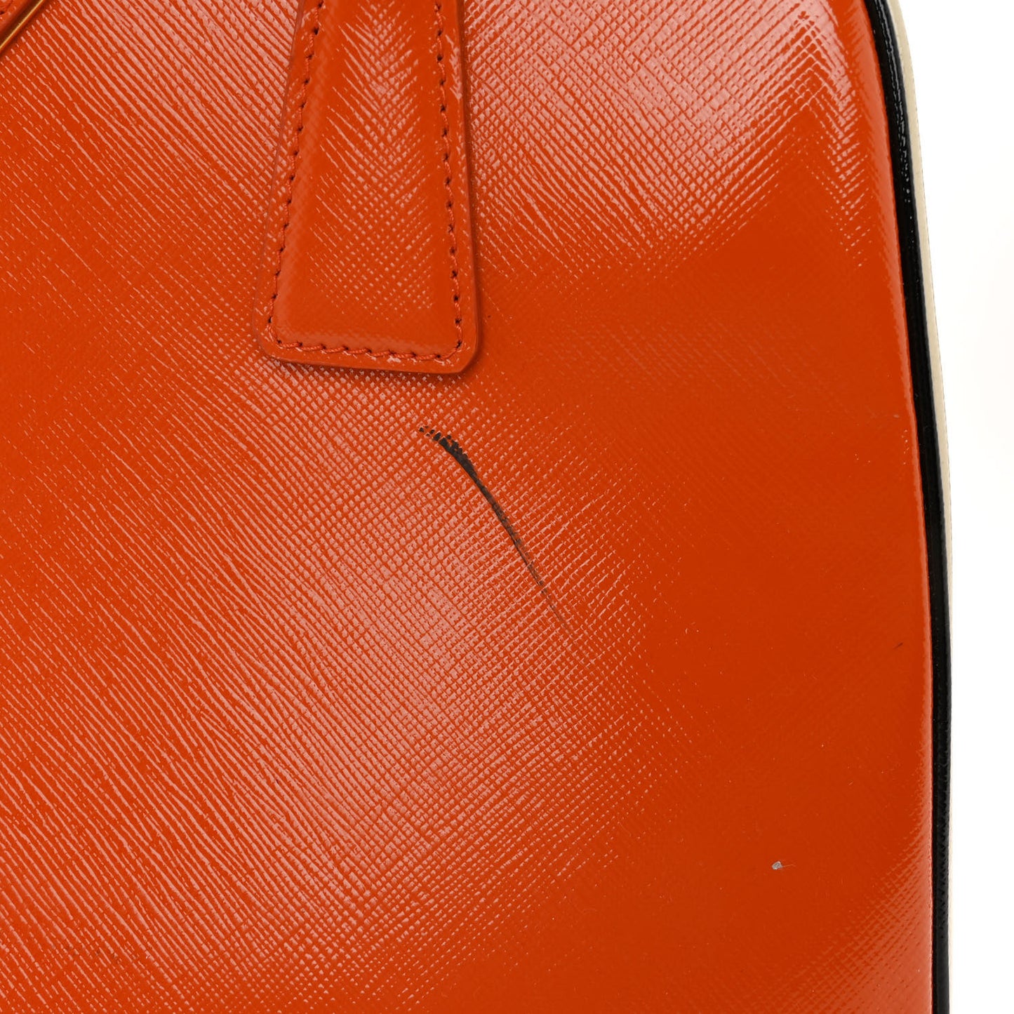 Saffiano Vernice Medium Promenade Tote Papaya Talco