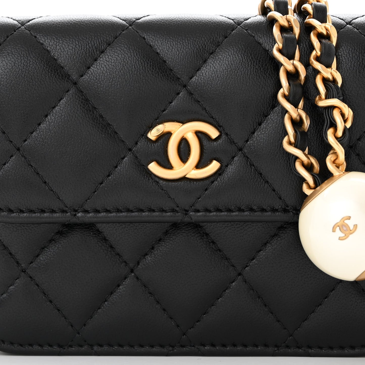 Lambskin Quilted Maxi Pearl Clutch With Chain Black