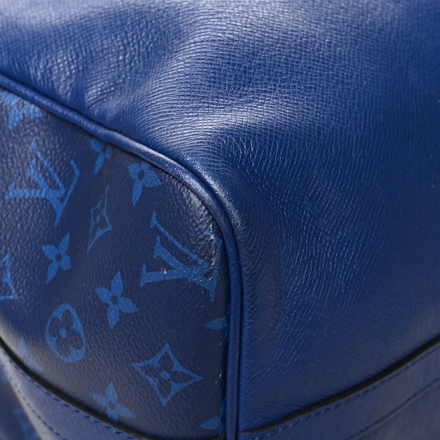 Taiga Monogram Eclipse Keepall Bandouliere 50 Pacific Blue