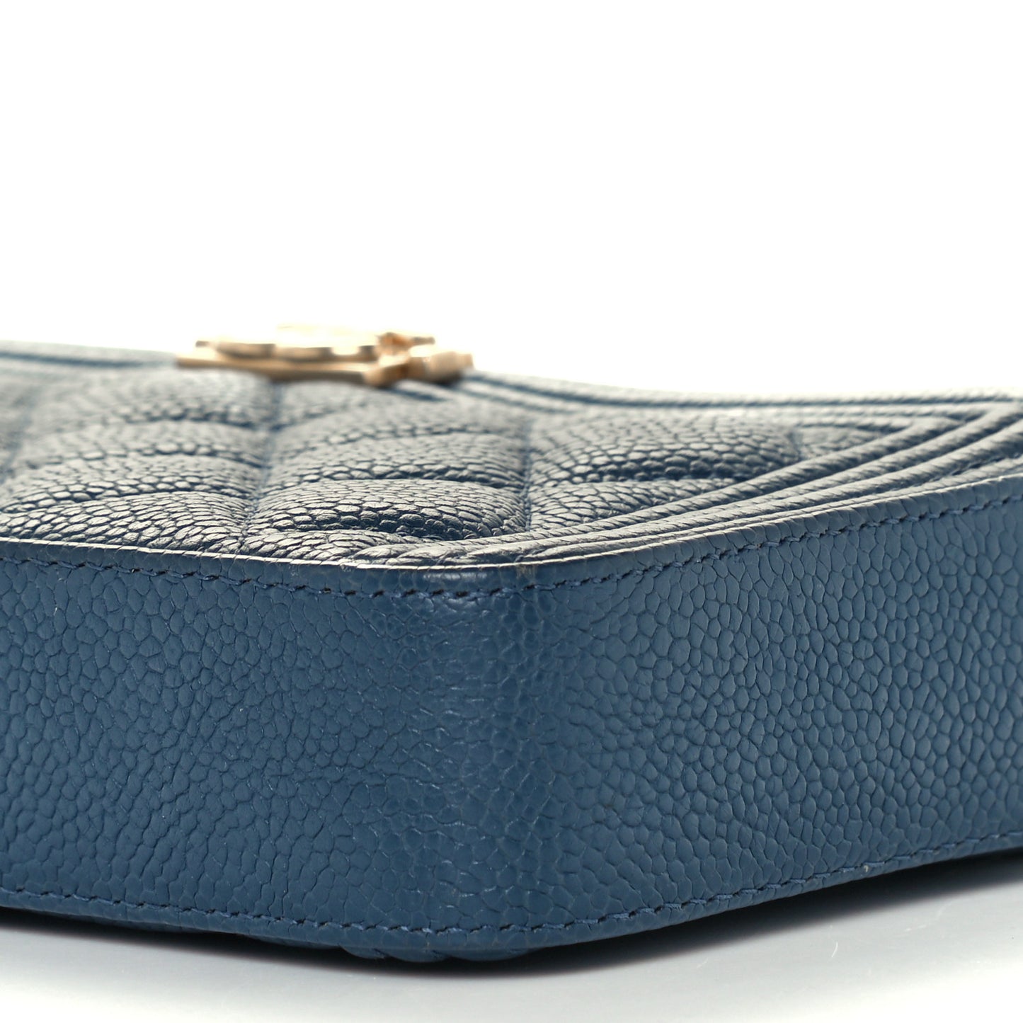 Caviar Quilted Small Boy Clutch With Chain Blue