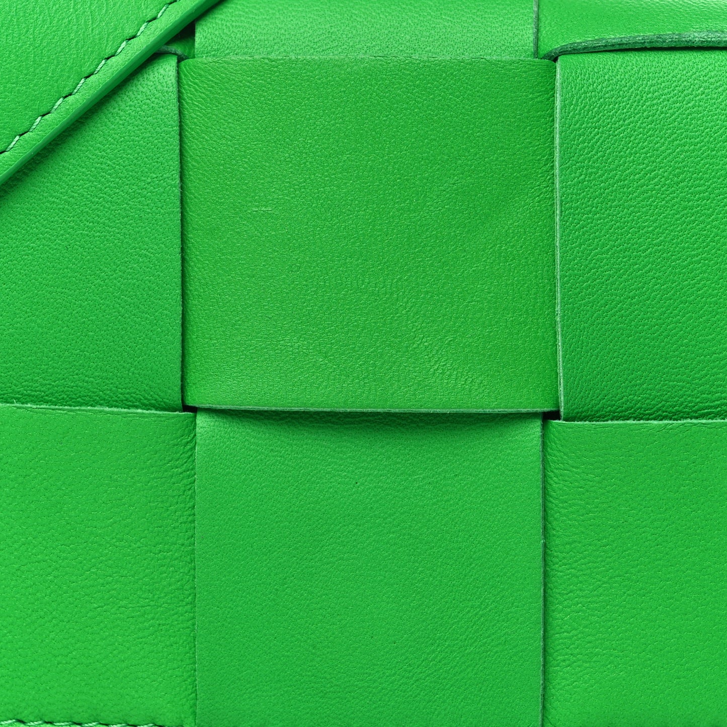 Lambskin Maxi Intrecciato Extra Mini Cassette Crossbody Bag Parakeet