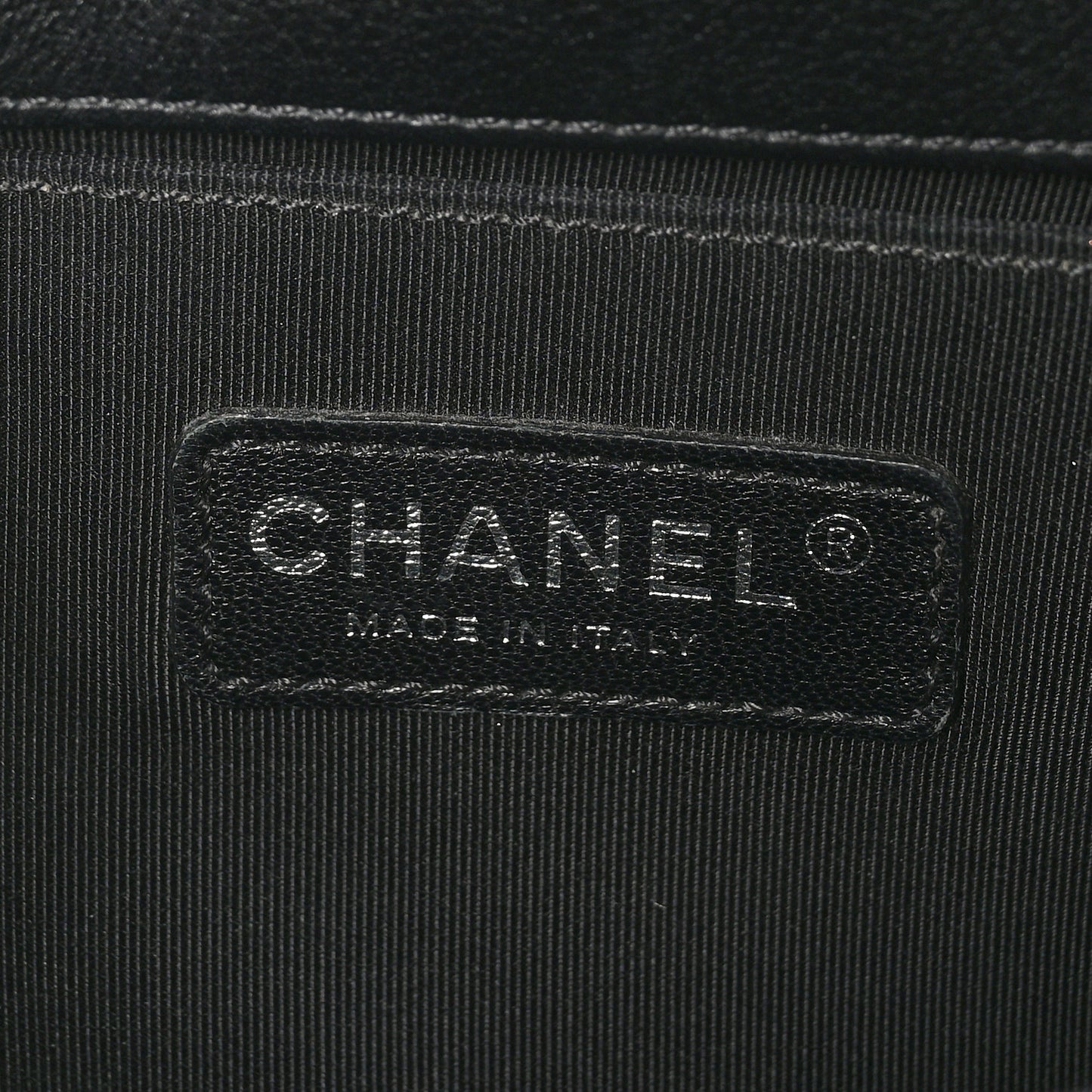 Patent Calfskin Quilted Medium Plexiglass Boy Flap Black