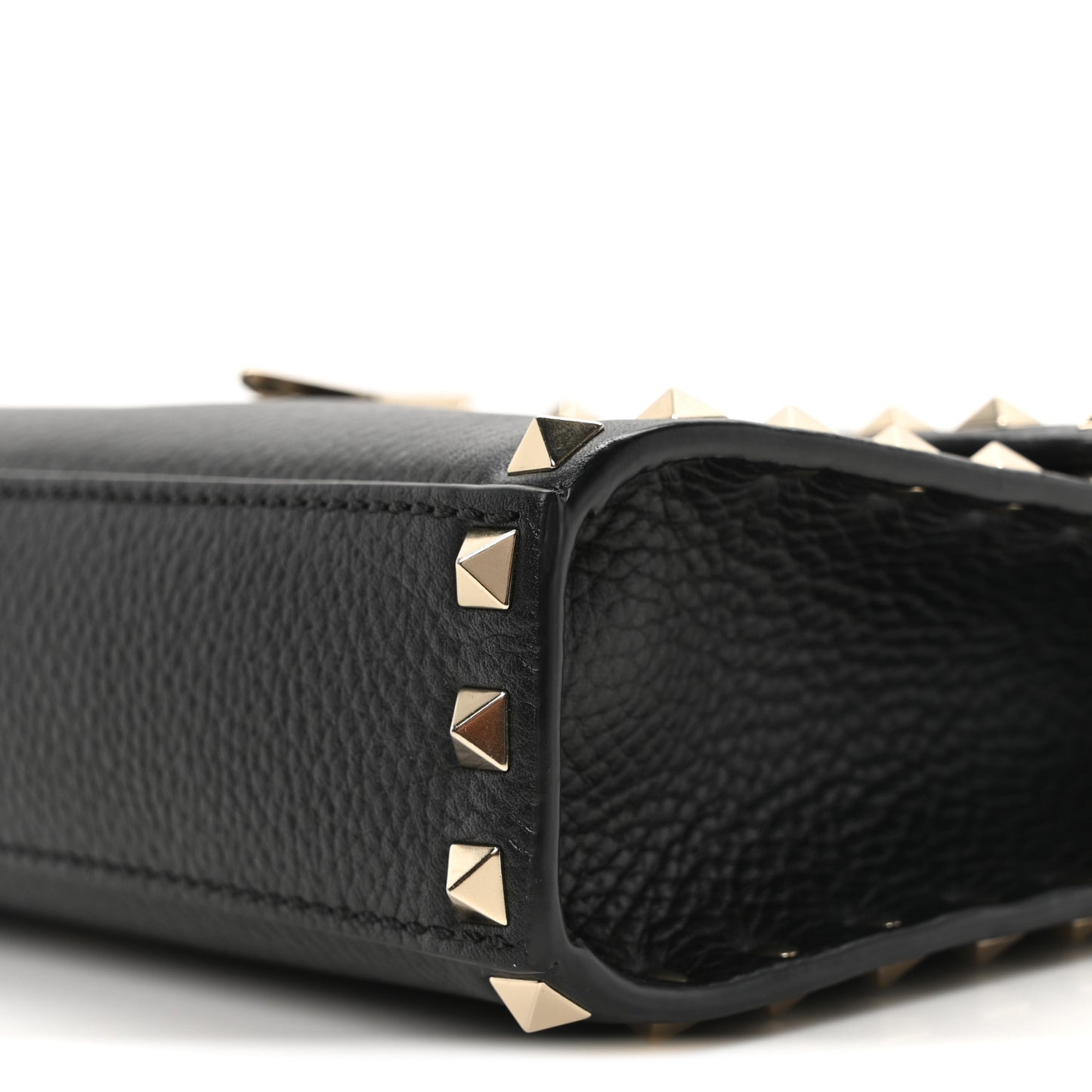 Pebbled Calfskin Medium Rockstud Flip Lock Crossbody Bag Black