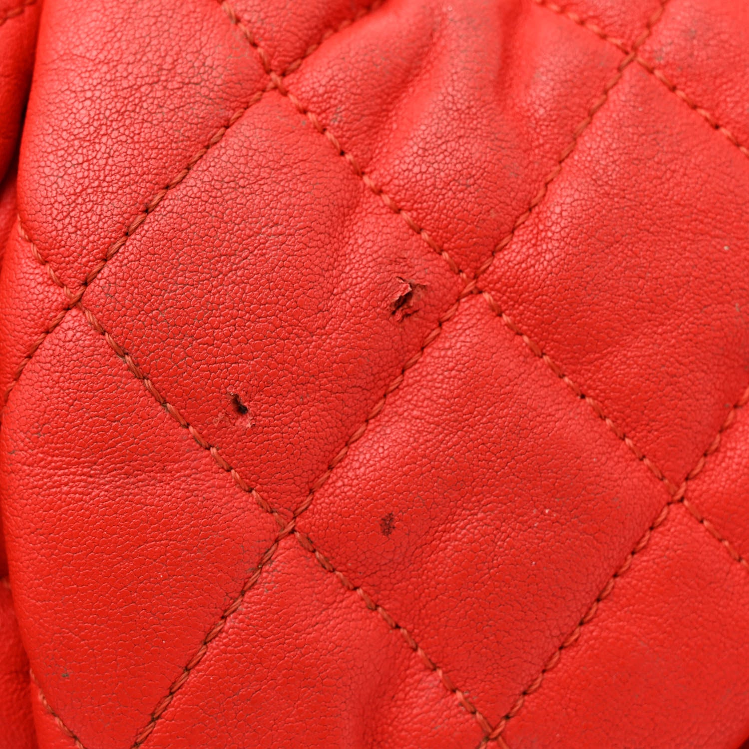 Chanel Washed Lambskin Quilted Medium Chain Around Messenger Red 18 of 20