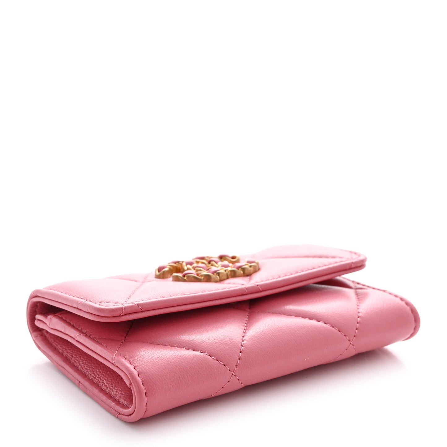 Shiny Goatskin Quilted Chanel 19 Flap Card Holder Pink