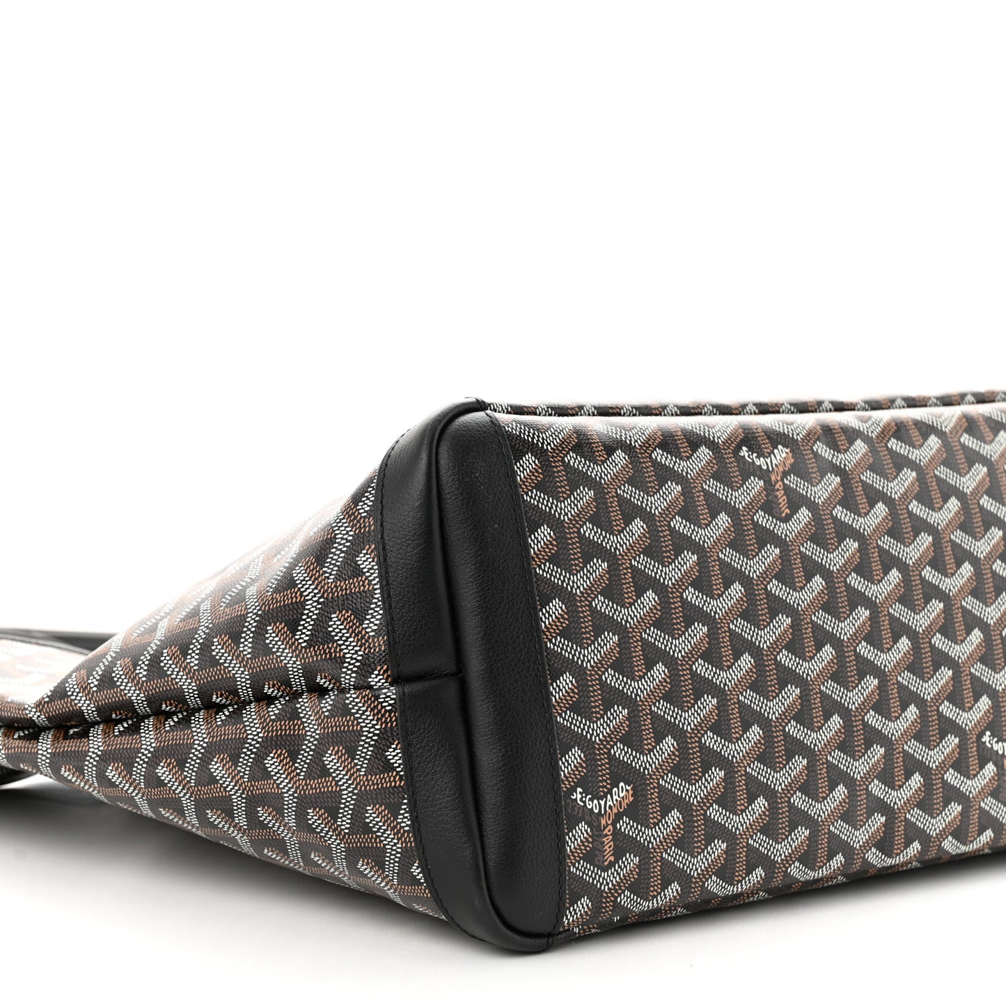Goyardine Artois MM Black