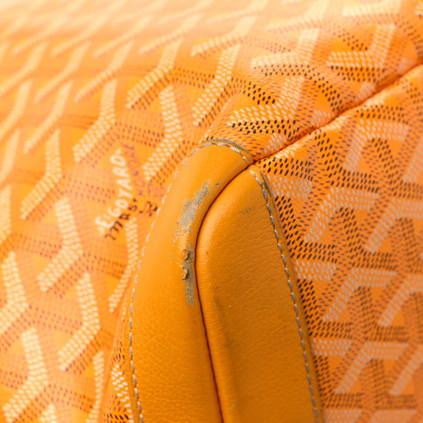 Goyardine Artois MM Yellow