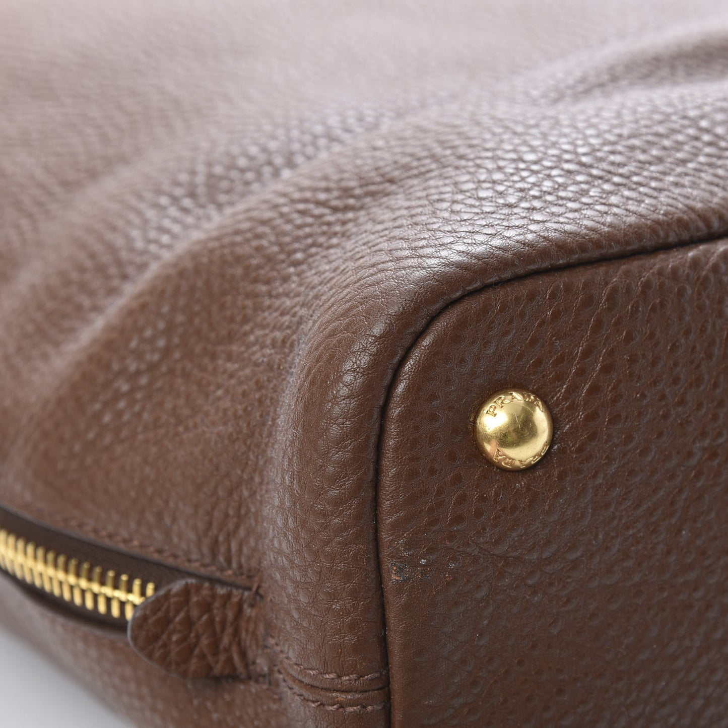 Vitello Daino Side Zip Tote Tabacco