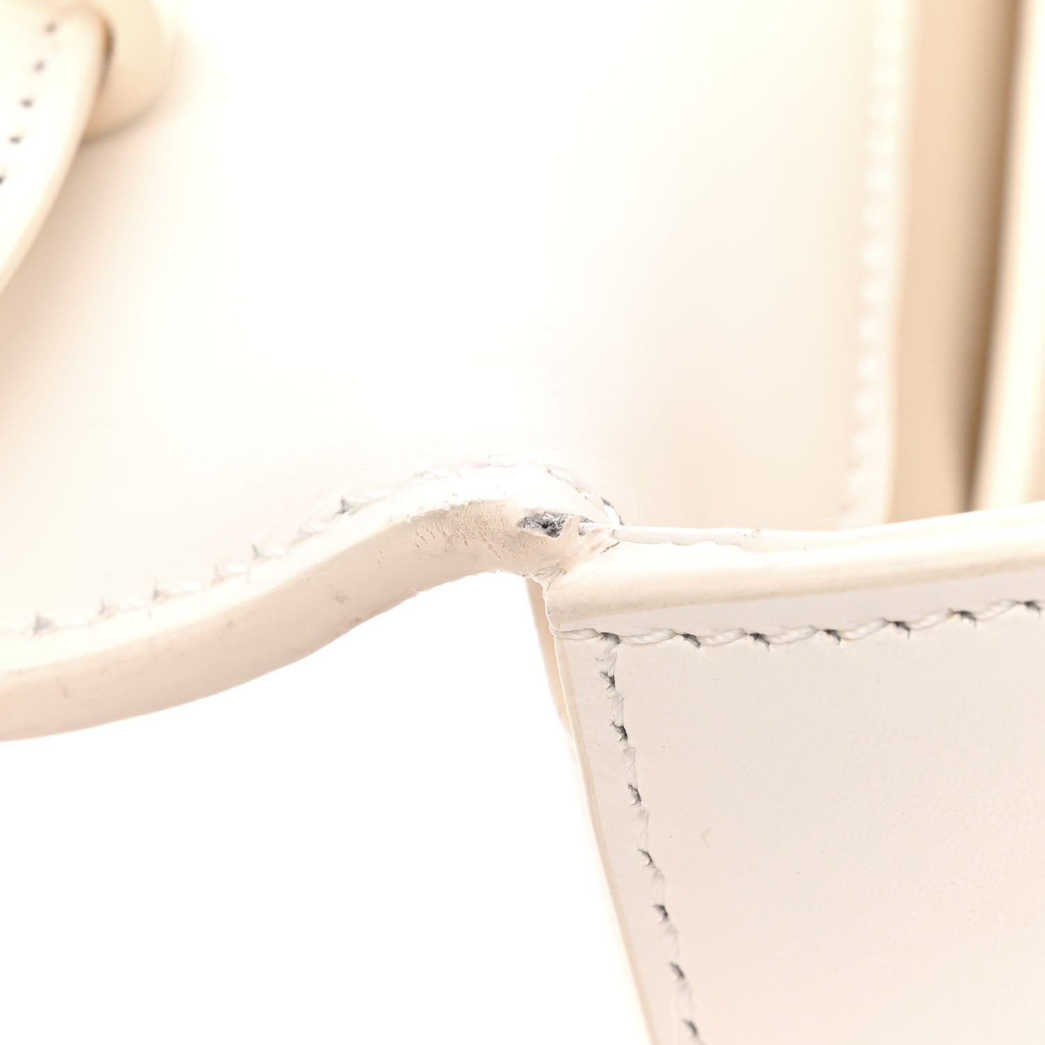 Givenchy Box Calfskin Medium 4G Shoulder Bag Ivory 12 of 17