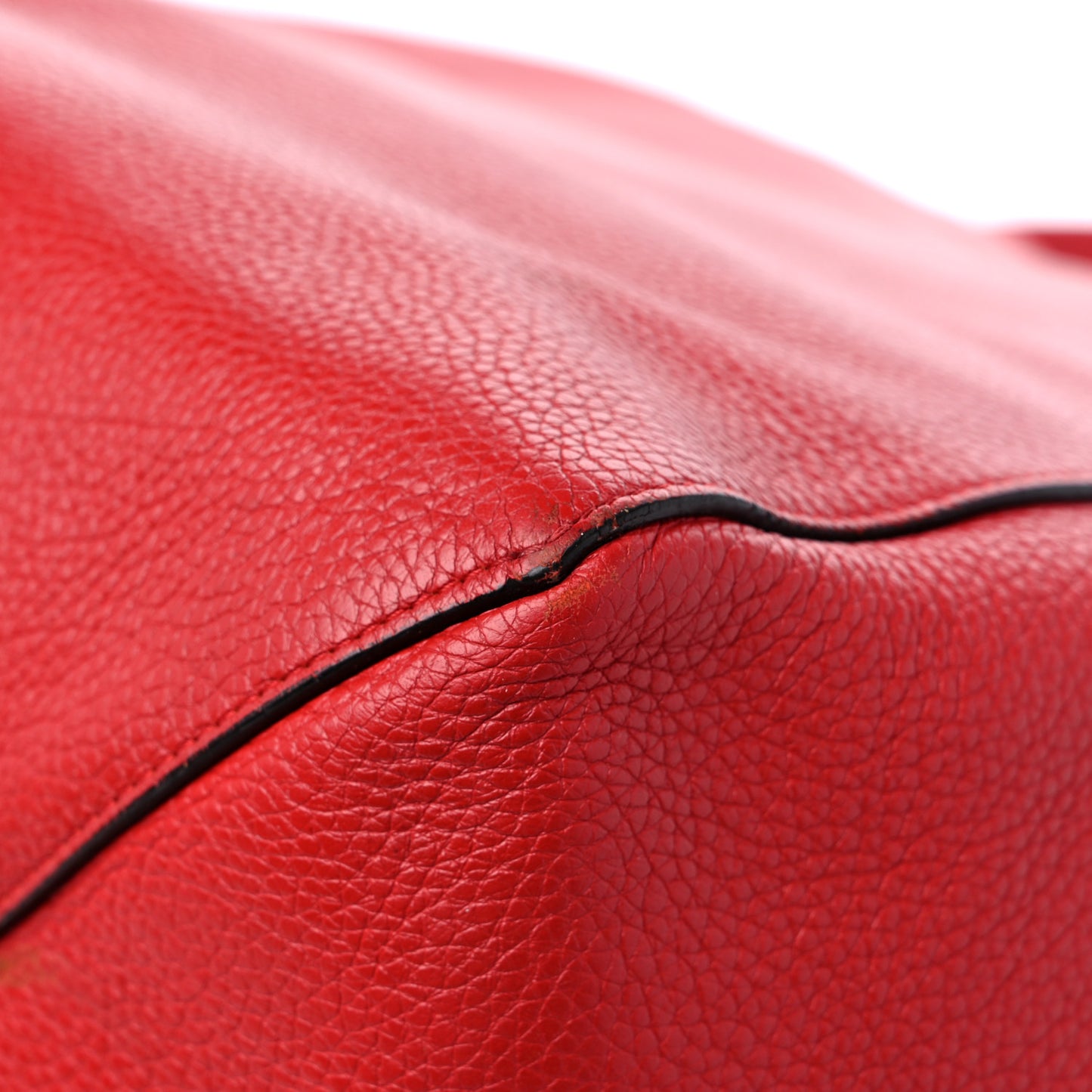 Grained Calfskin Medium Horizontal Cabas Phantom Coquelicot