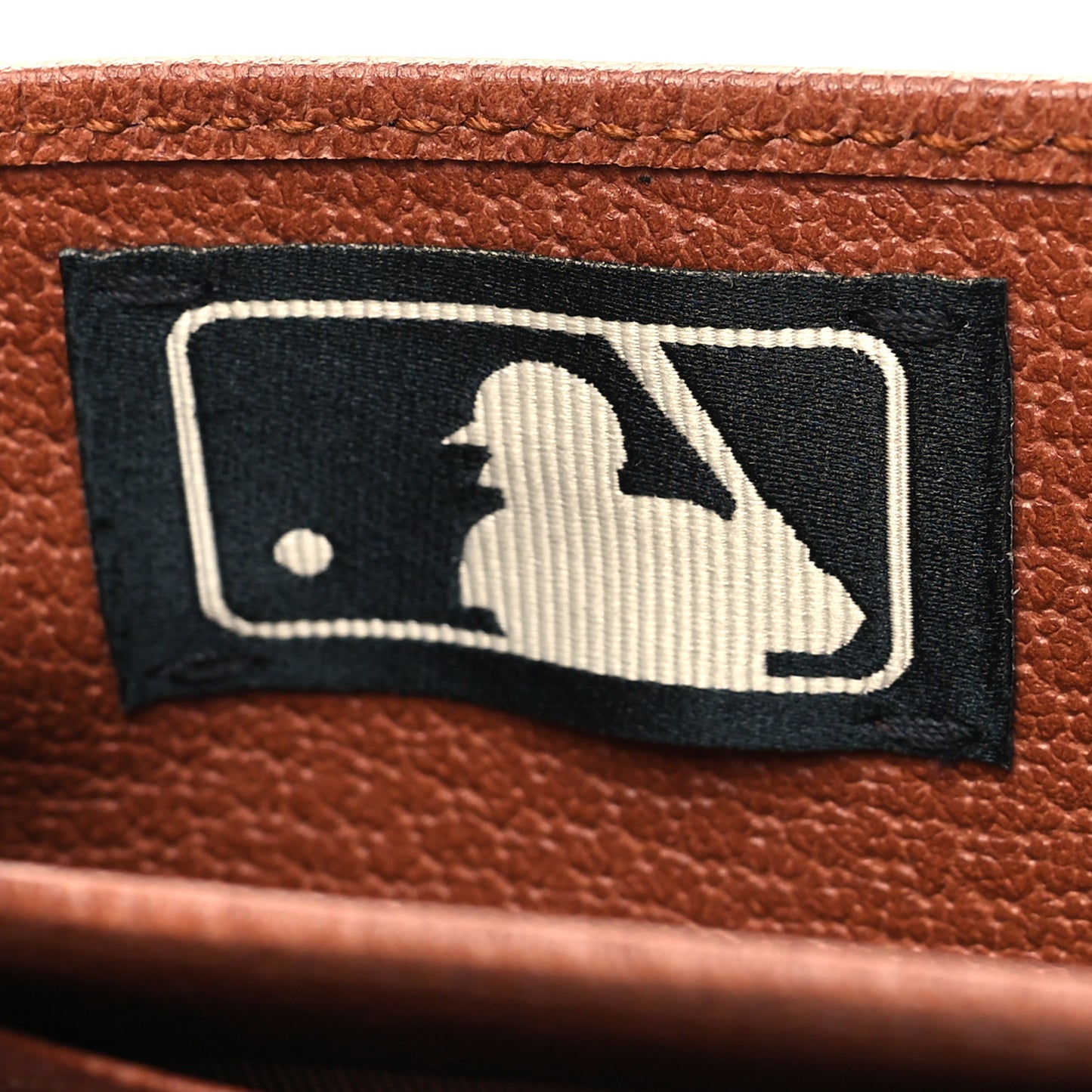 X MLB GG Monogram NY Yankees Card Holder Beige Ruggine Ivory