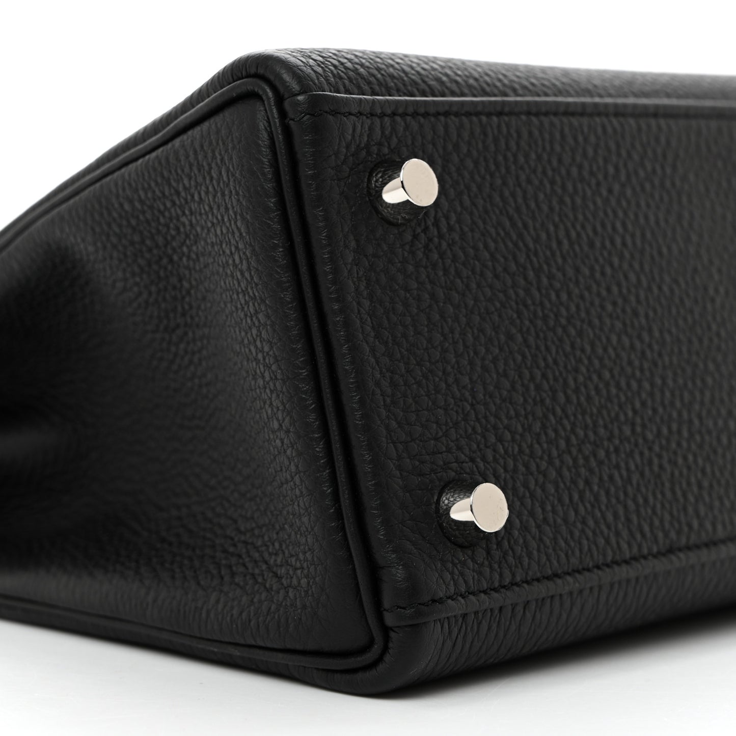Togo Kelly Retourne 25 Black