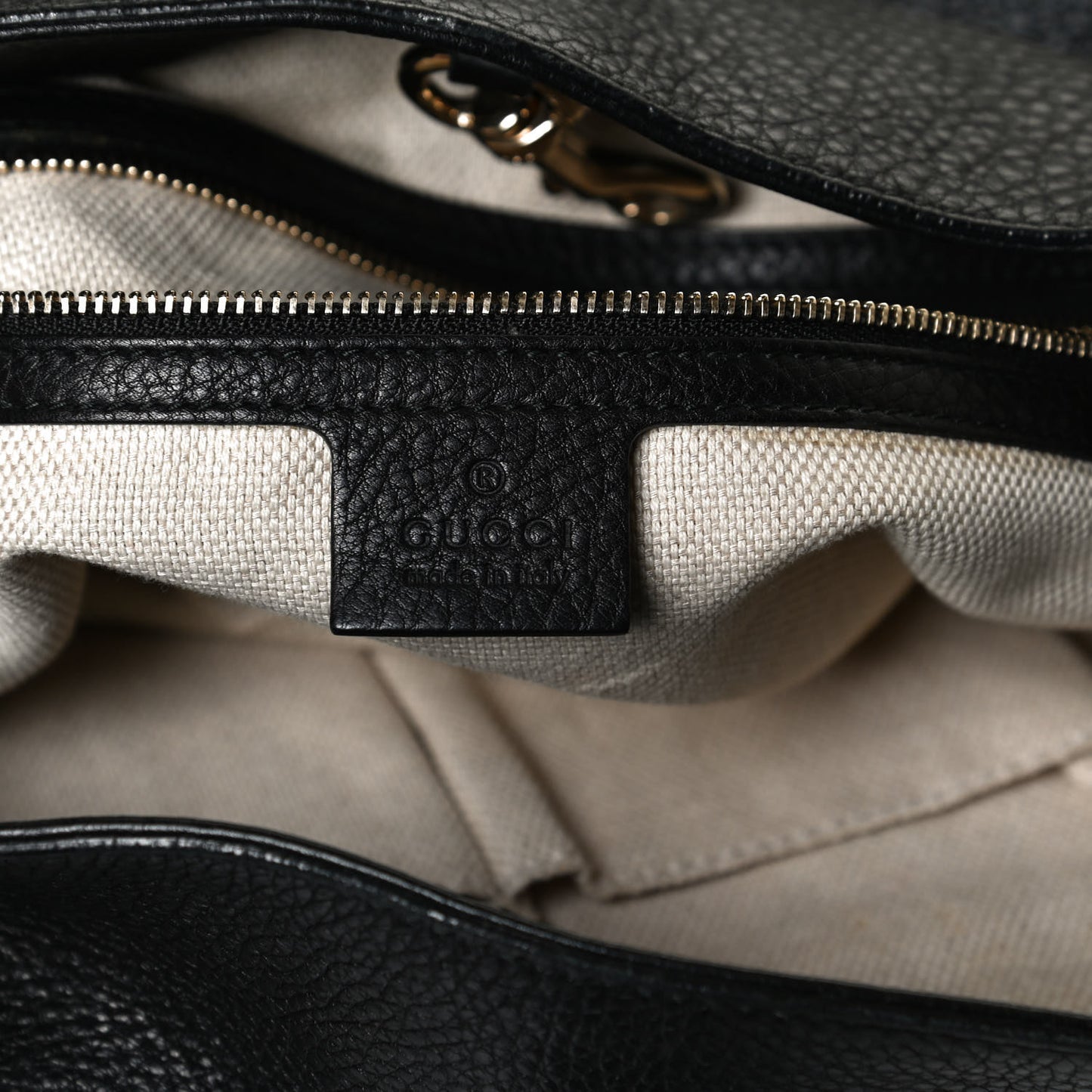Pebbled Calfskin Medium Soho Chain Shoulder Bag Black