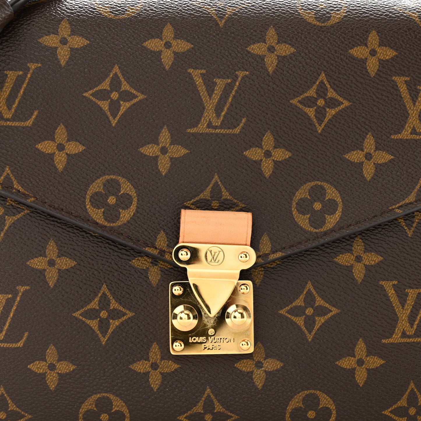 Monogram Pochette Metis