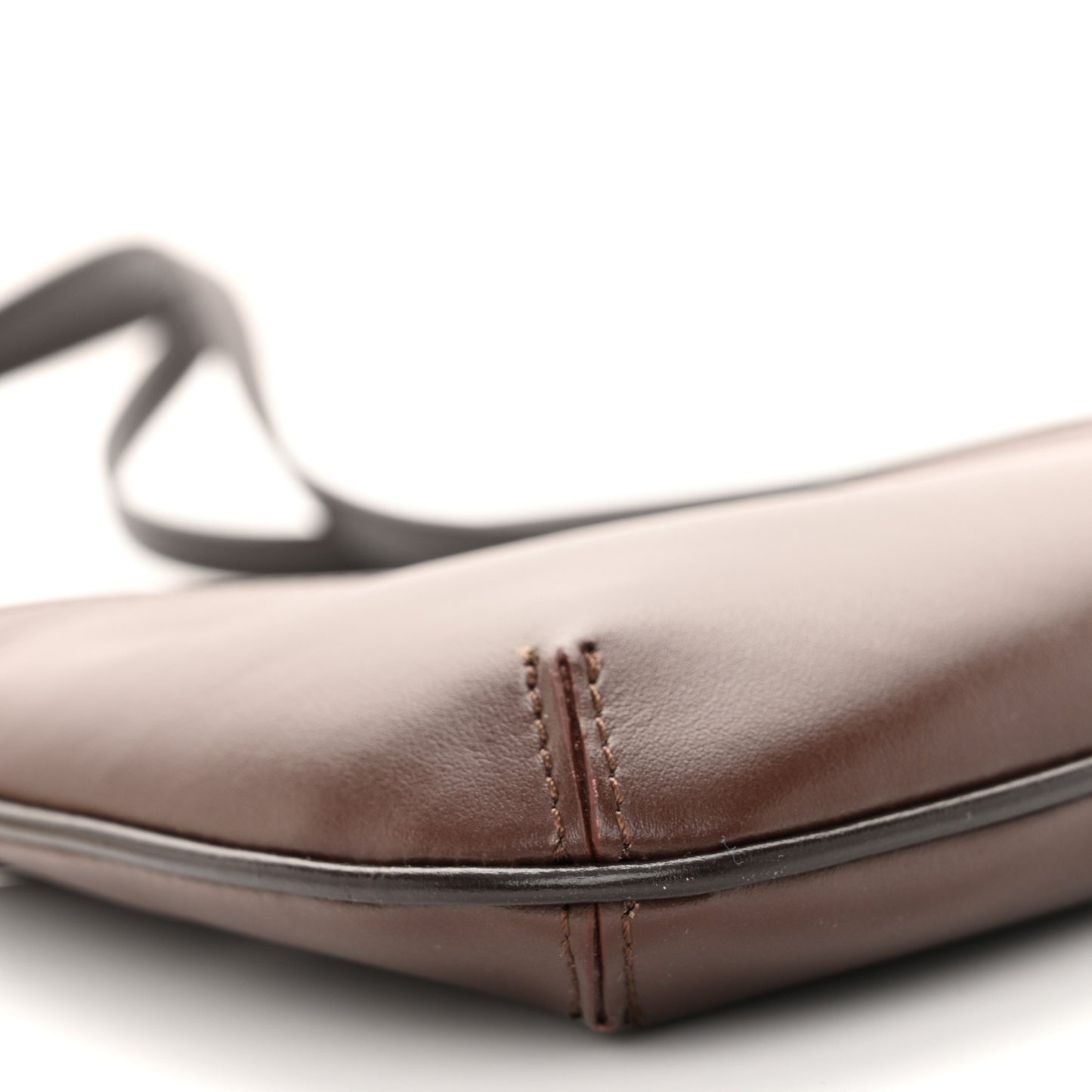 Smooth Calfskin Le Bisou Medium Brown
