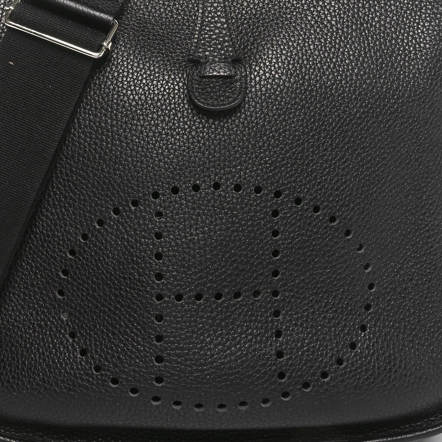 Taurillon Clemence Evelyne III PM Black
