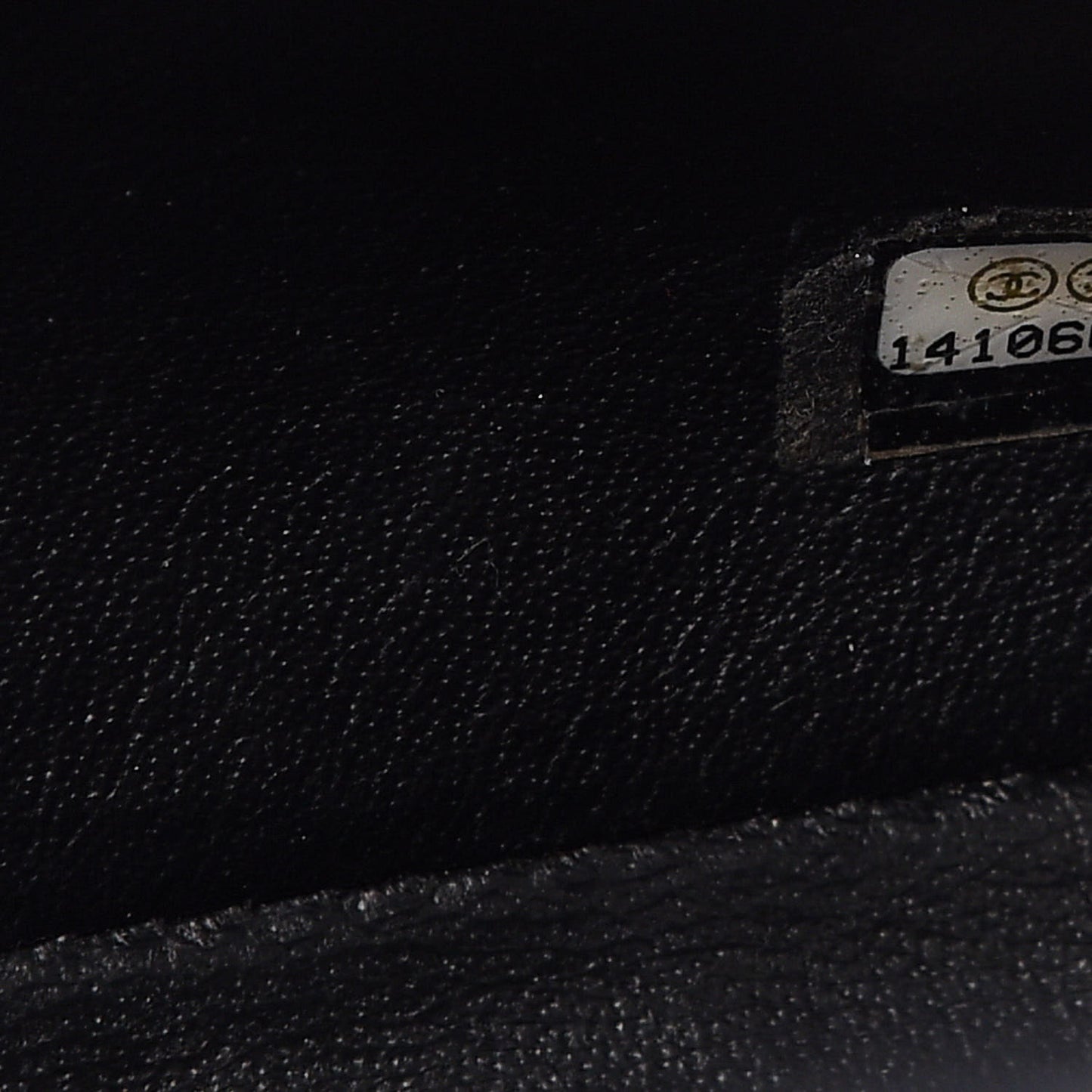 Caviar Quilted Maxi Single Flap Black