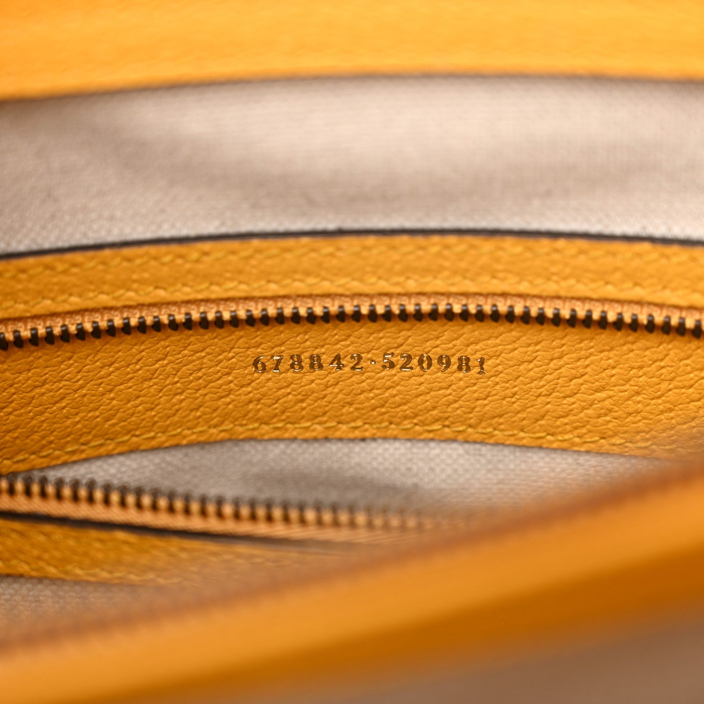 X ADIDAS Textured Dollar Calfskin Jumbo GG Textured Web Trefoil Logo Medium Diana Tote Bag Crop Black