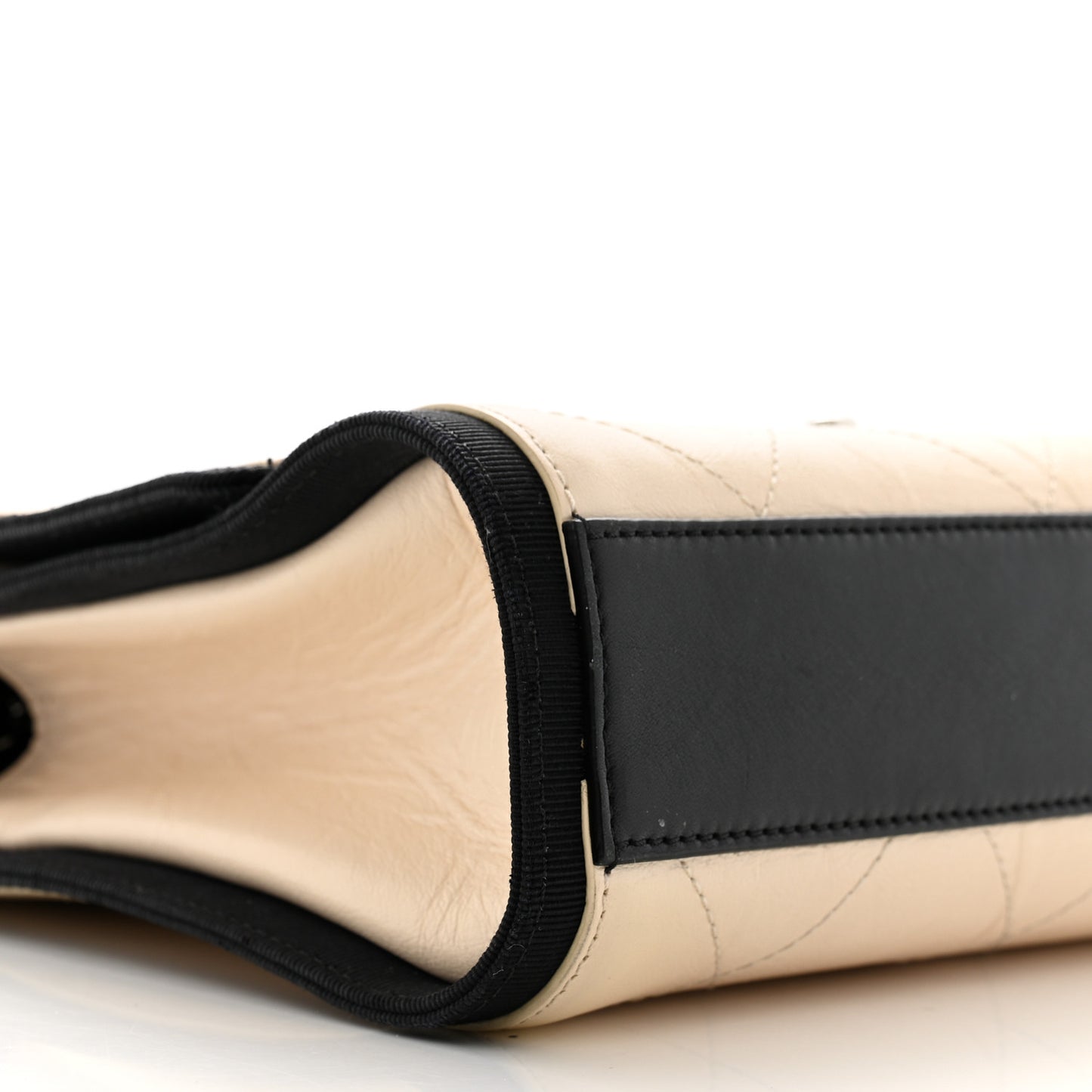 Aged Calfskin Grosgrain Quilted Chain CC Flap Ivory Black