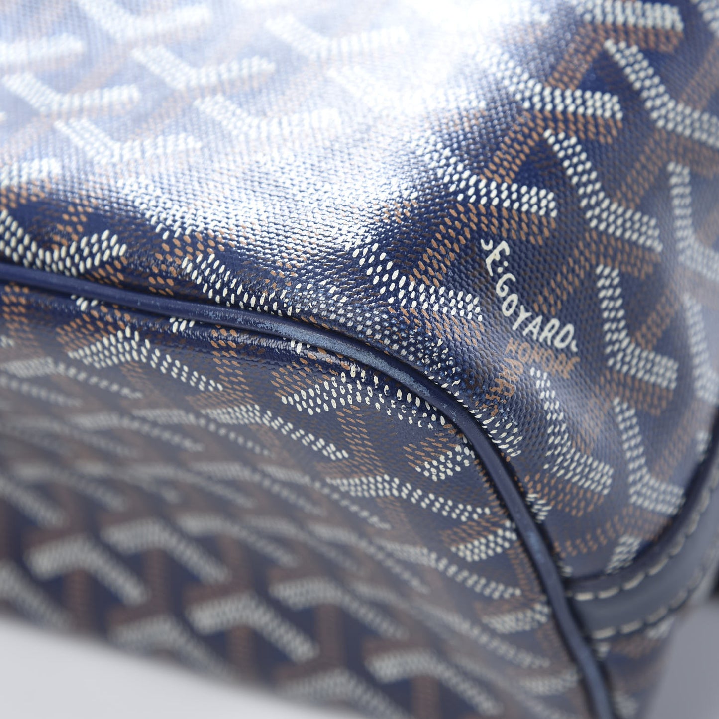 Goyardine Capetien Messenger Bag Navy