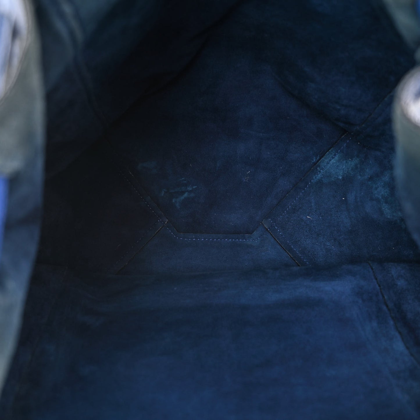 Soft Grained Calfskin Medium Belt Cabas Phantom Indigo