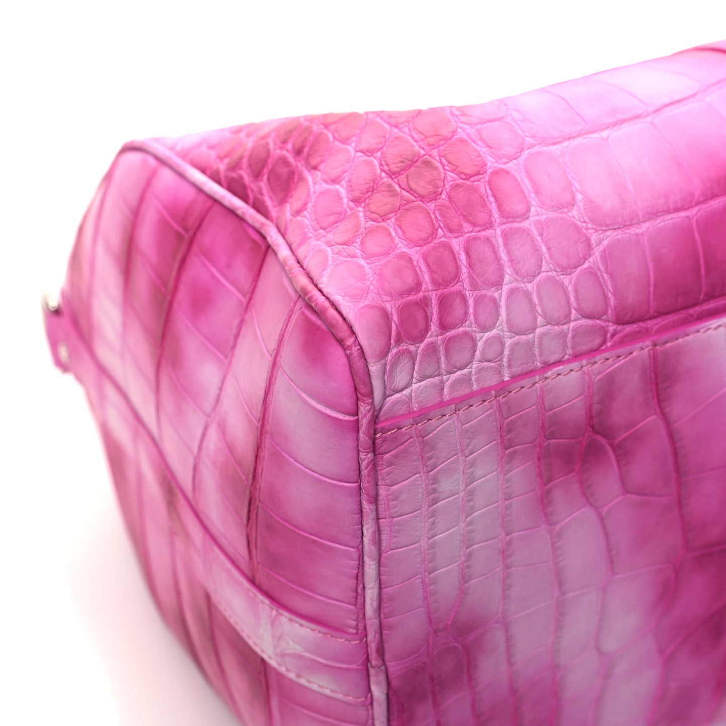 Matte Alligator Keepall Bandouliere 45 Fuchsia