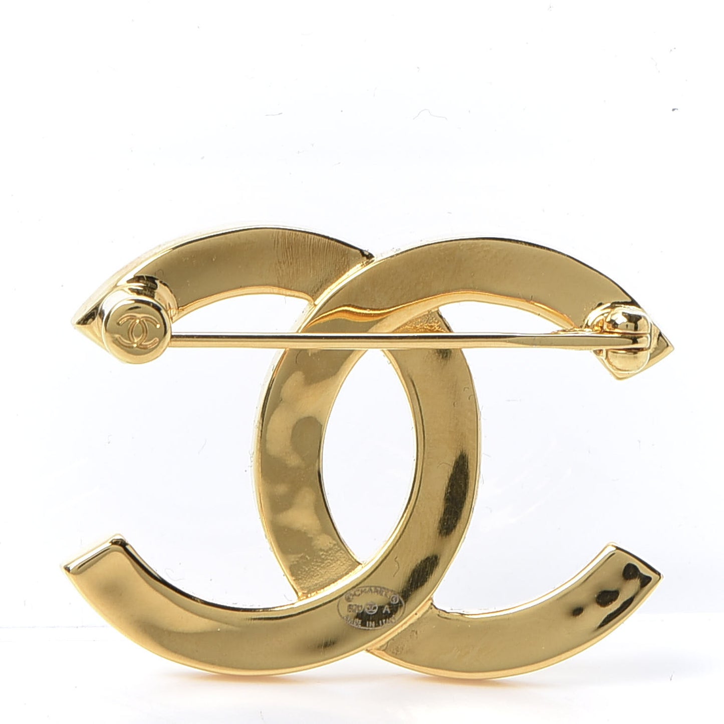 Metal Paris Button CC Brooch Gold
