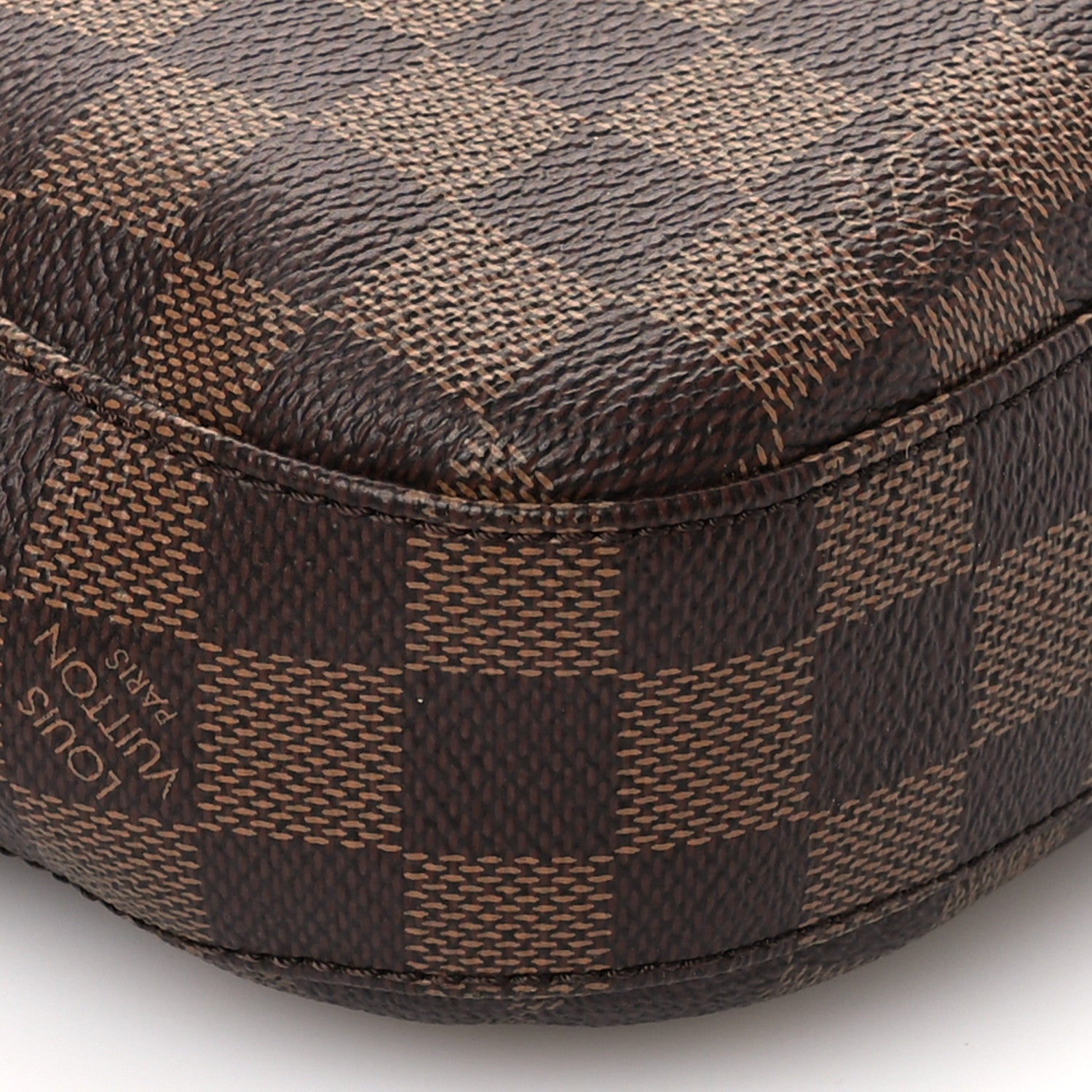 Louis Vuitton Damier Ebene South Bank Besace 9 of 11
