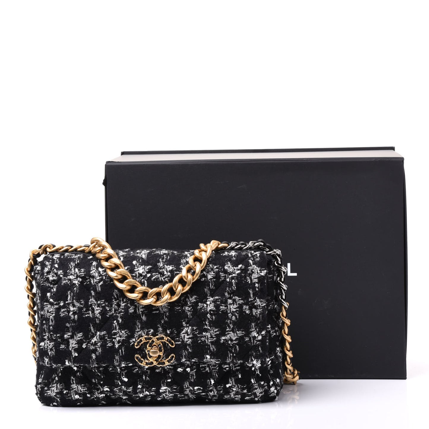 Tweed Quilted Large 19 Flap Black Ecru White