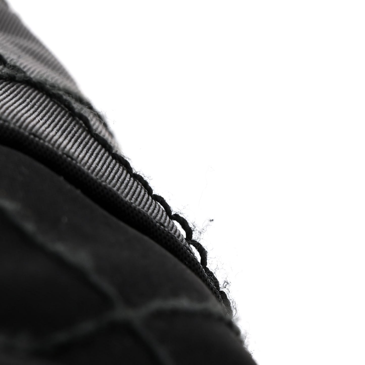 Nylon Tessuto Quilted Chain Shoulder Bag Black