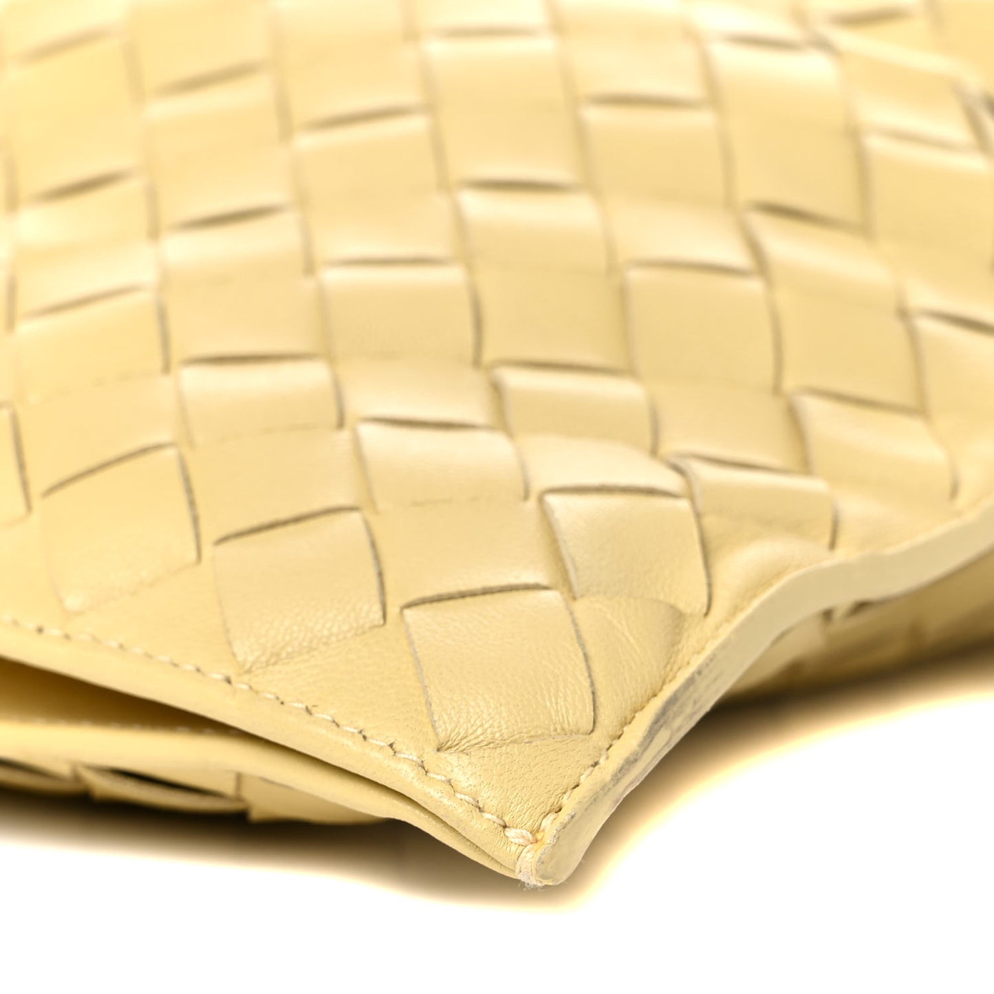 Nappa Intrecciato BV Twist Zabaione