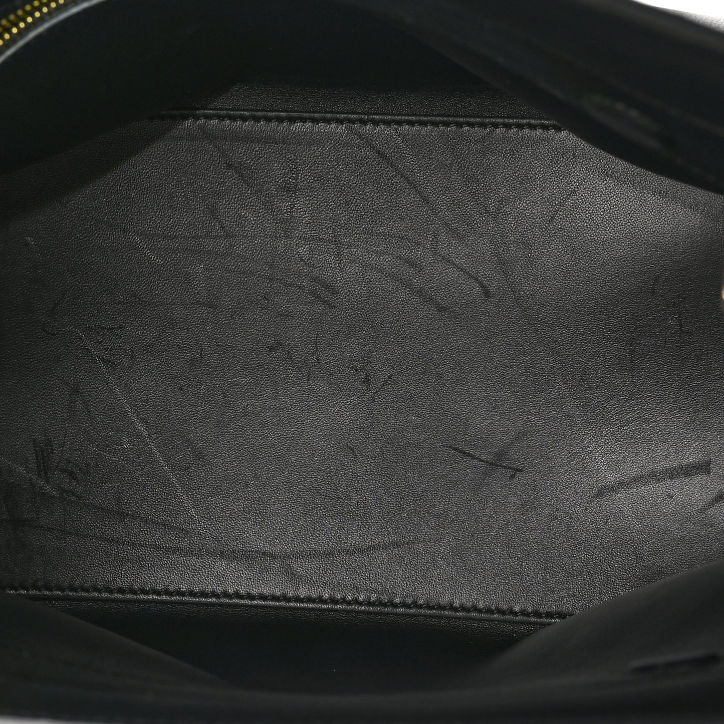 Calfskin Large Hug Pouch Black