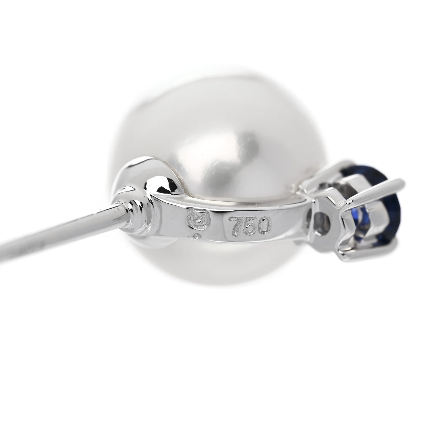 18K White Gold Blue Sapphire Akoya Cultured Pearl 8-8.5mm Stud Earrings