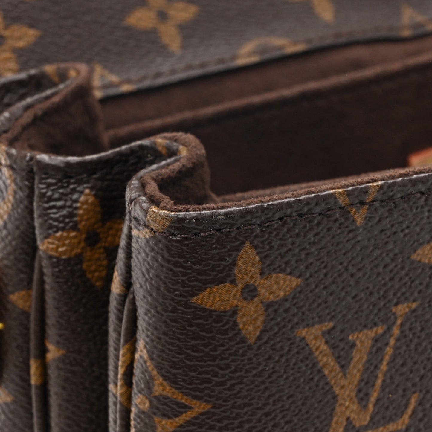 Monogram Pochette Metis