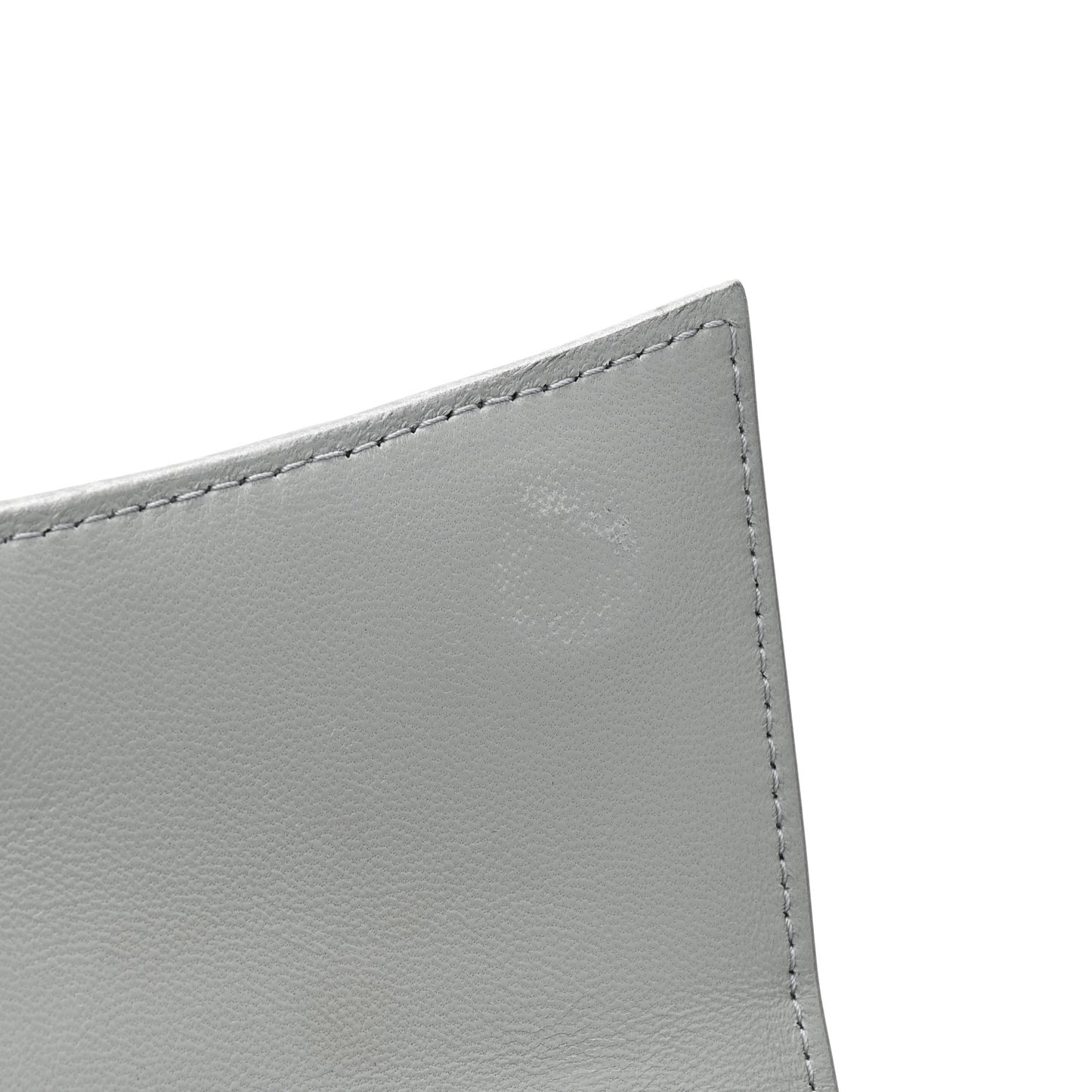 Sparkling Fabric XS Hourglass Wallet On Chain Silver