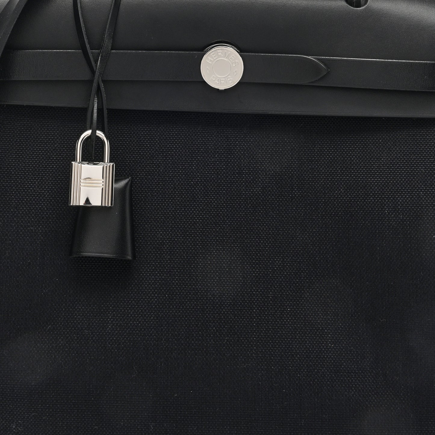 Military Toile Vache Hunter Herbag Zip PM 31 Black