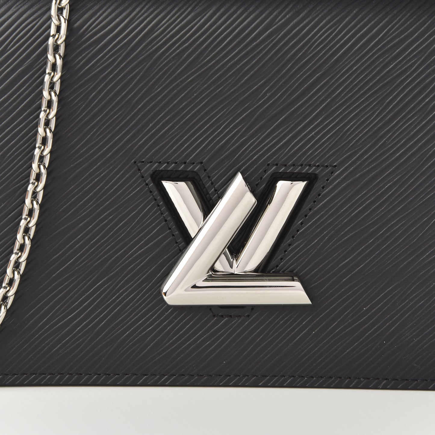 Epi Twist Belt Chain Wallet Black