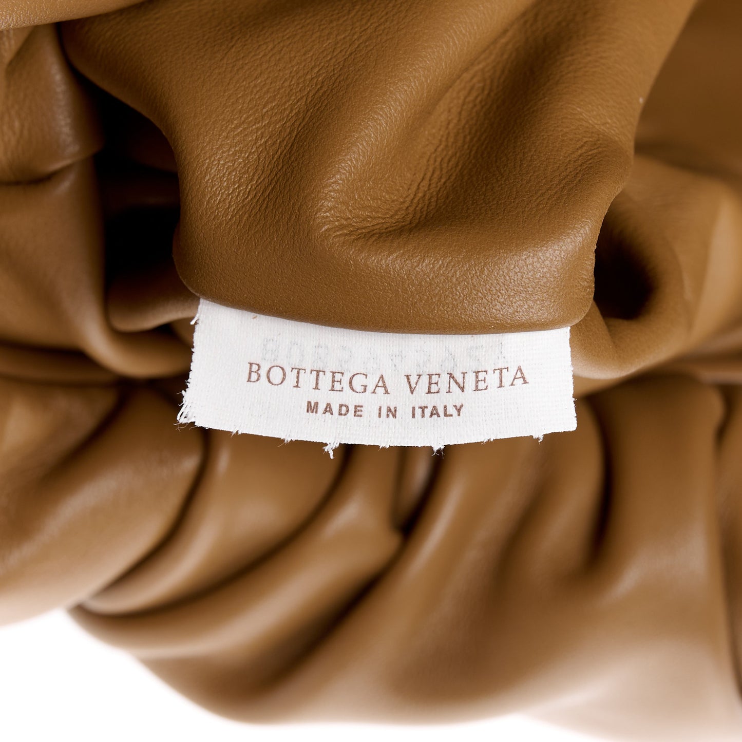 Smooth Butter Calfskin Small The Shoulder Pouch Cammello
